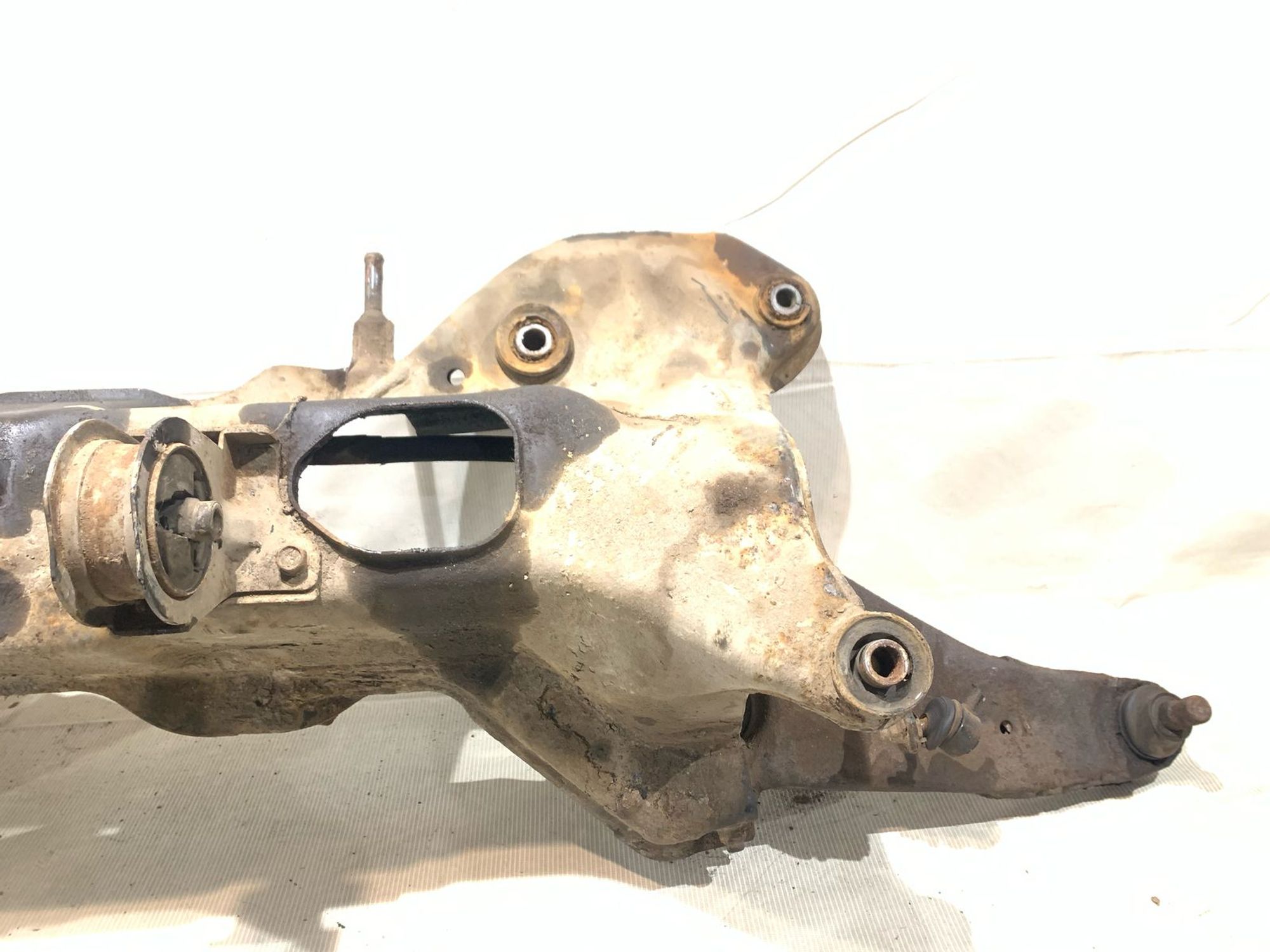 https://gcs.partsauto.market/rn-stockpro.appspot.com/thmbs/userImages/5bd9f82b295ca622c9b7c916cd62060a/part/d225bb7e-185f-457b-b26d-041665934681_1741948854647.jpg