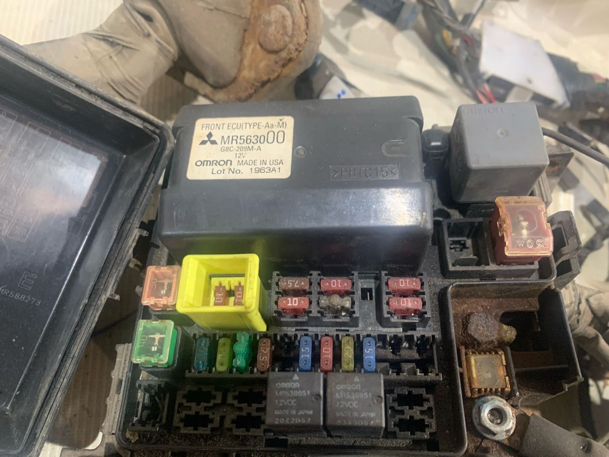 https://gcs.partsauto.market/rn-stockpro.appspot.com/thmbs/userImages/5bd9f82b295ca622c9b7c916cd62060a/part/e343e902-35d7-4315-94f3-20c85e8449d2_1742815663289.jpg