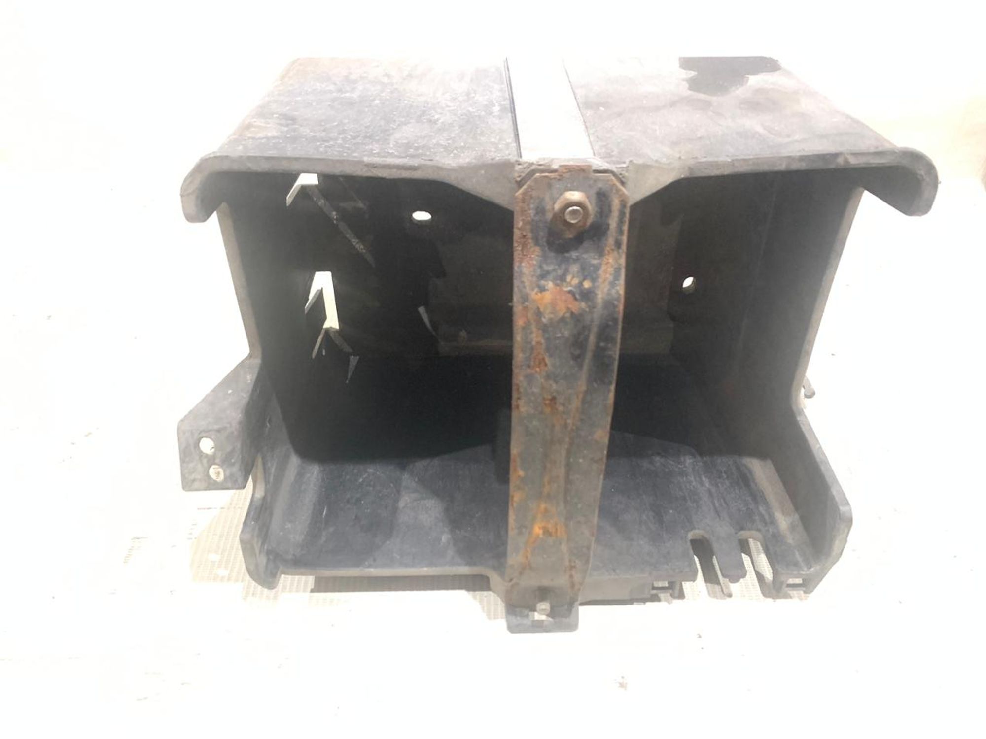 https://gcs.partsauto.market/rn-stockpro.appspot.com/thmbs/userImages/5bd9f82b295ca622c9b7c916cd62060a/part/fbffeaf9-3044-46a0-9f92-f4f217f5cf89_1736005356168.jpg