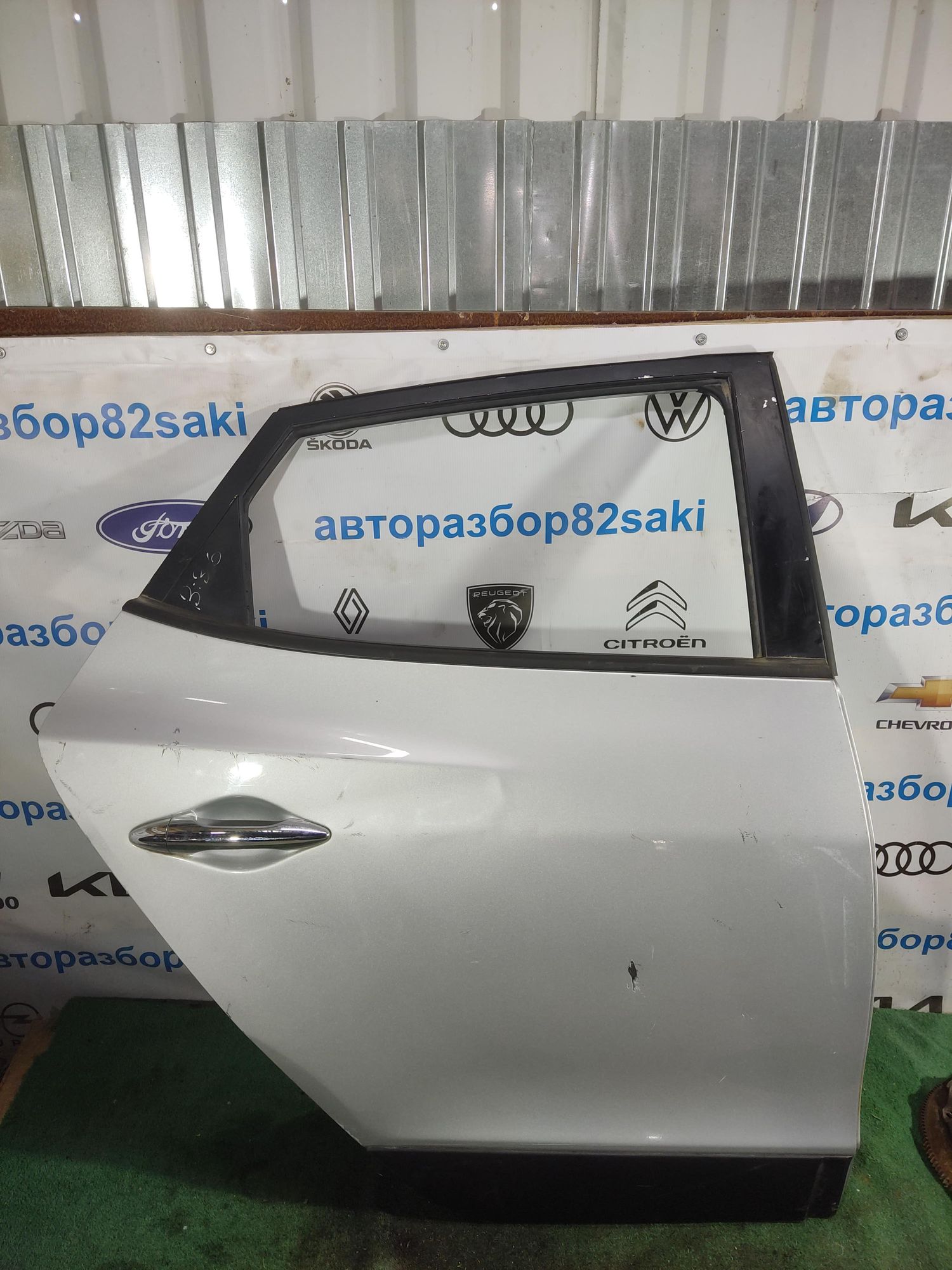 https://gcs.partsauto.market/rn-stockpro.appspot.com/thmbs/userImages/619f46812844e172be2091ba87ce6e23/part/11f92a65-4ecd-4e40-9e2c-ea07b89d86f7_1707308862608.jpg