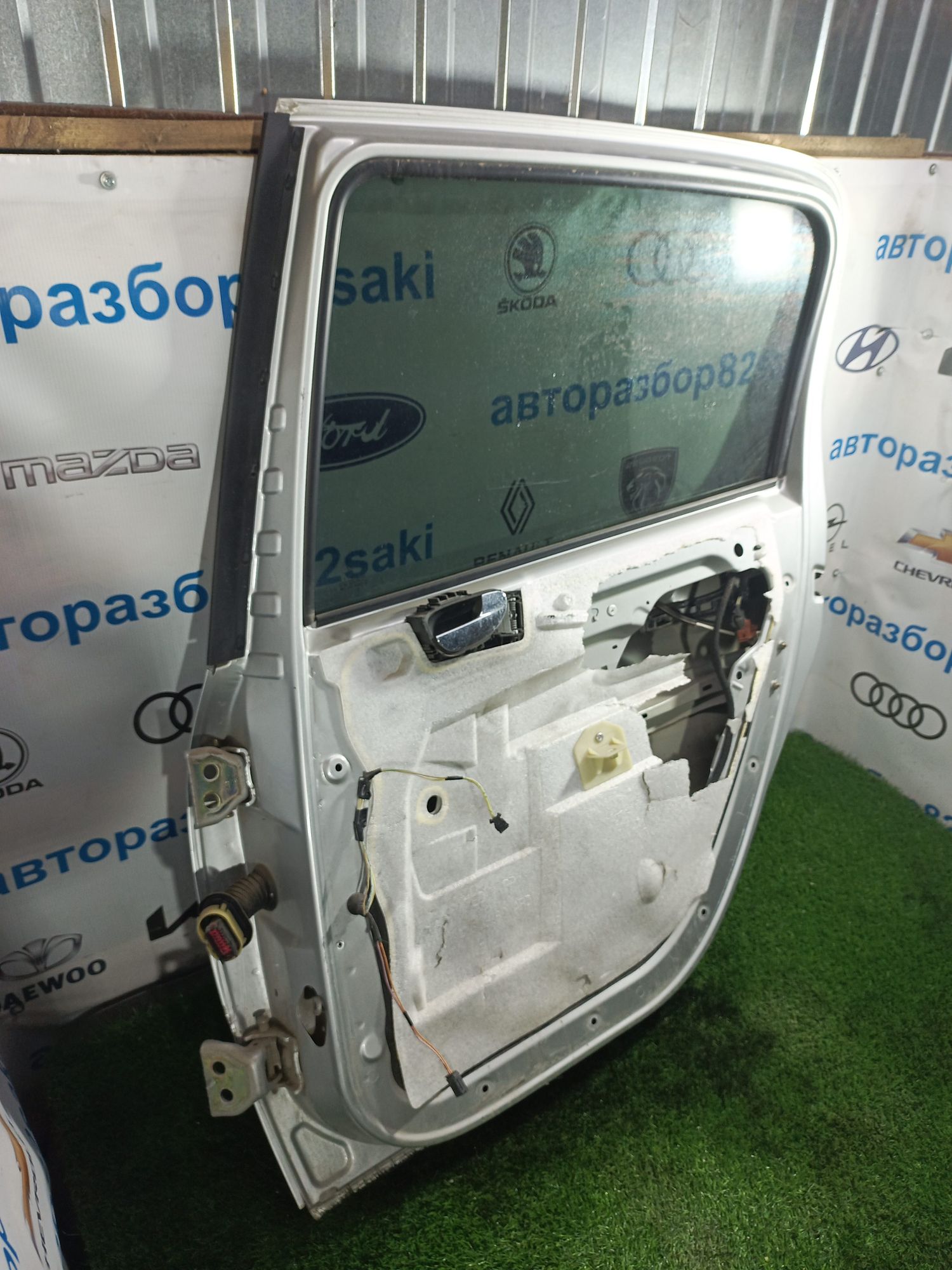 https://gcs.partsauto.market/rn-stockpro.appspot.com/thmbs/userImages/619f46812844e172be2091ba87ce6e23/part/f4f09372-0431-40da-90a0-150d2288d925_1713621827456.jpg