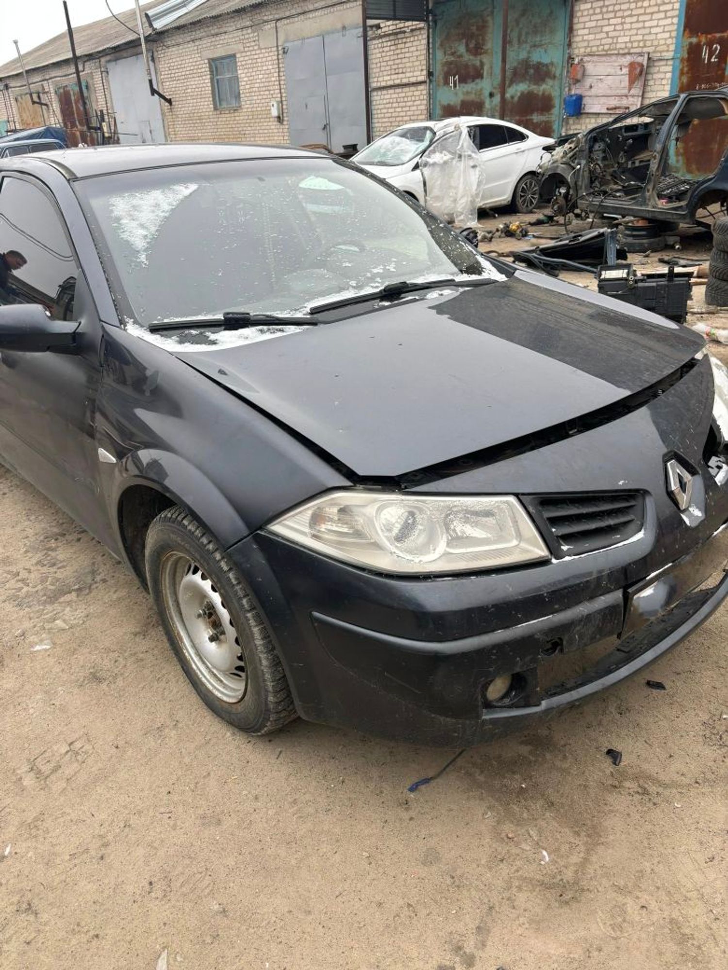 Двигатель Renault Megane II 2007 k4mc813 акпп