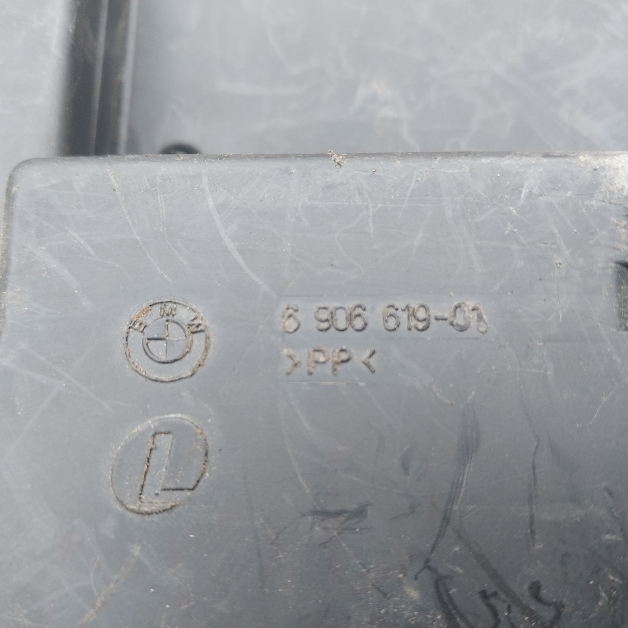 https://gcs.partsauto.market/rn-stockpro.appspot.com/thmbs/userImages/6c041085ce847b07e3ea33e65ae09e6a/part/7bde4896-fbf5-4f9e-a635-541ceda19b35_1742312324317.jpg