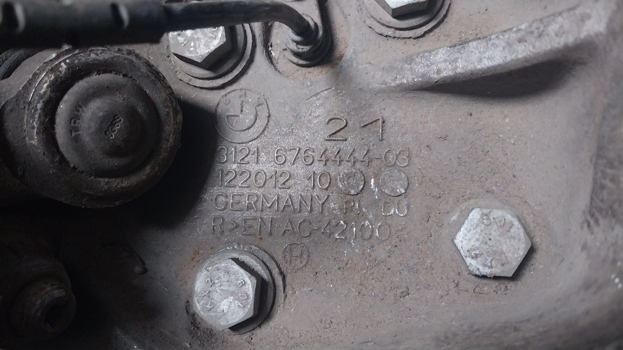 https://gcs.partsauto.market/rn-stockpro.appspot.com/thmbs/userImages/6c041085ce847b07e3ea33e65ae09e6a/part/d57a7457-0fb4-4204-bccd-270ba3202ba1_1742900328270.jpg