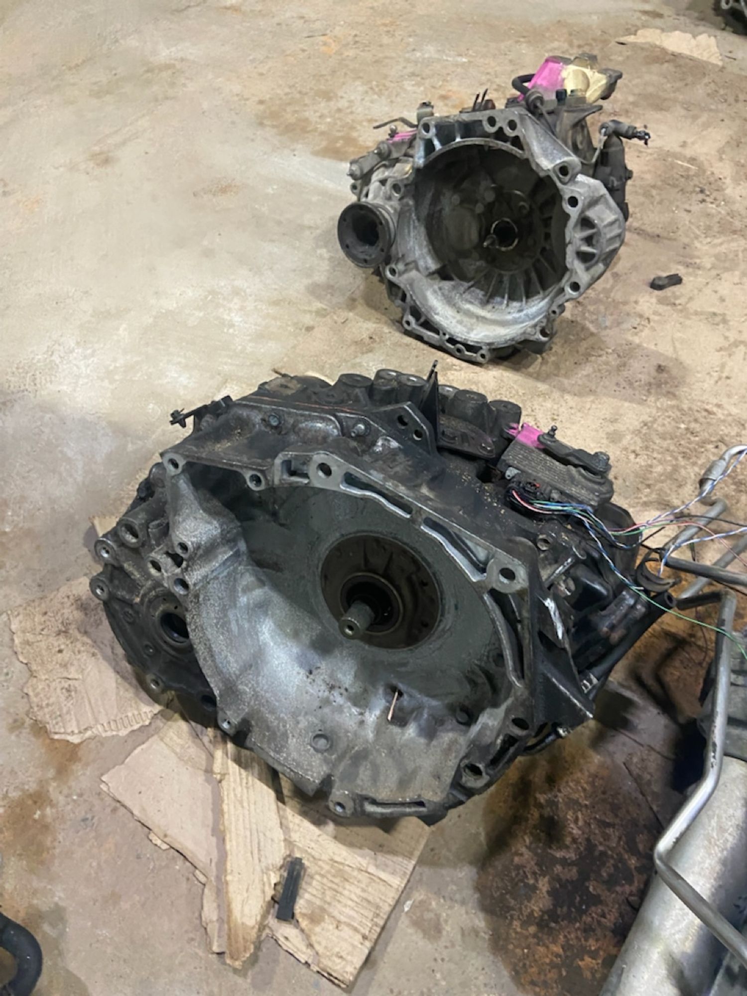 https://gcs.partsauto.market/rn-stockpro.appspot.com/thmbs/userImages/6f33805b29a6746de351b9316bd1f93c/part/6ce76e67-a92f-4b56-8737-fb70c249f88c_1744818941615.jpg
