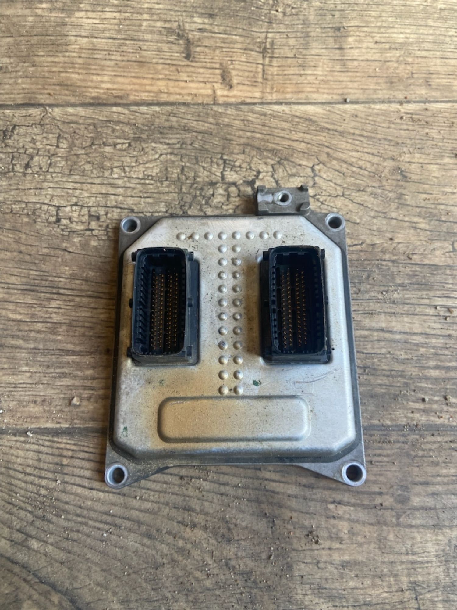 https://gcs.partsauto.market/rn-stockpro.appspot.com/thmbs/userImages/6f33805b29a6746de351b9316bd1f93c/part/790d3d30-f833-464b-bb89-e11368b532c7_1744818918641.jpg