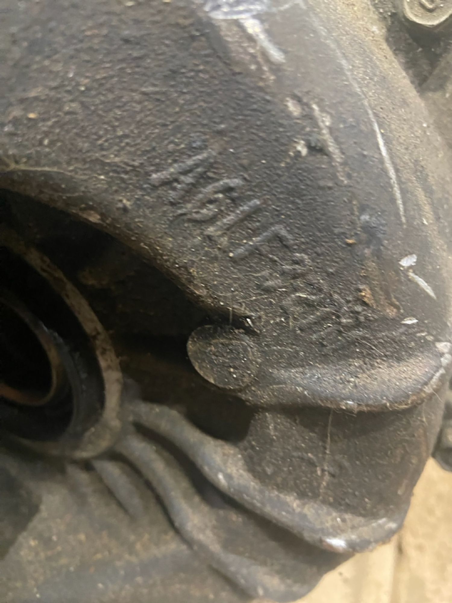 https://gcs.partsauto.market/rn-stockpro.appspot.com/thmbs/userImages/6f33805b29a6746de351b9316bd1f93c/part/81baa5ea-0147-4d84-a927-f4da695e54a8_1744807264476.jpg