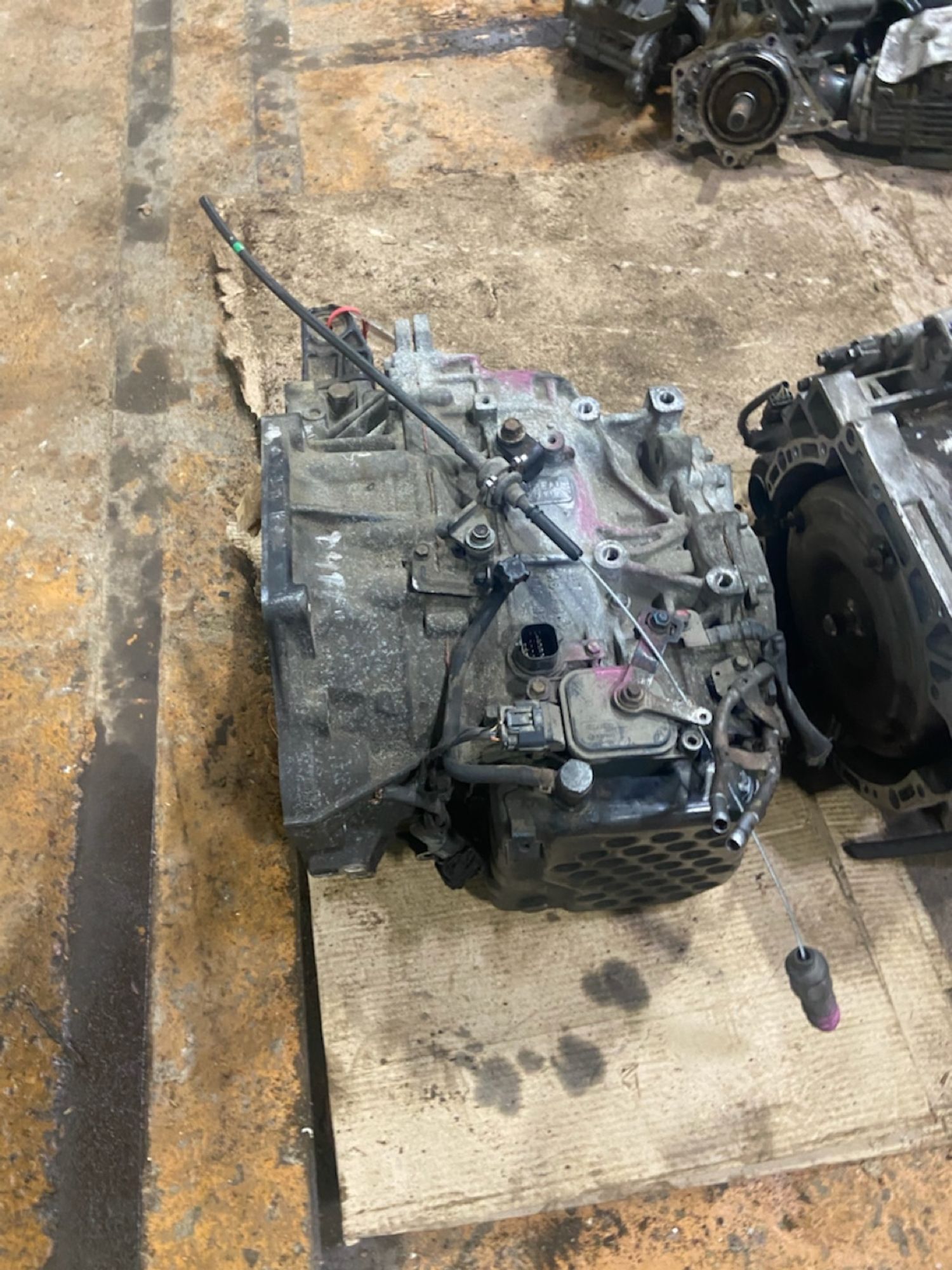 https://gcs.partsauto.market/rn-stockpro.appspot.com/thmbs/userImages/6f33805b29a6746de351b9316bd1f93c/part/8678d7ae-fb7d-4bea-9072-6000b0514749_1744807143253.jpg