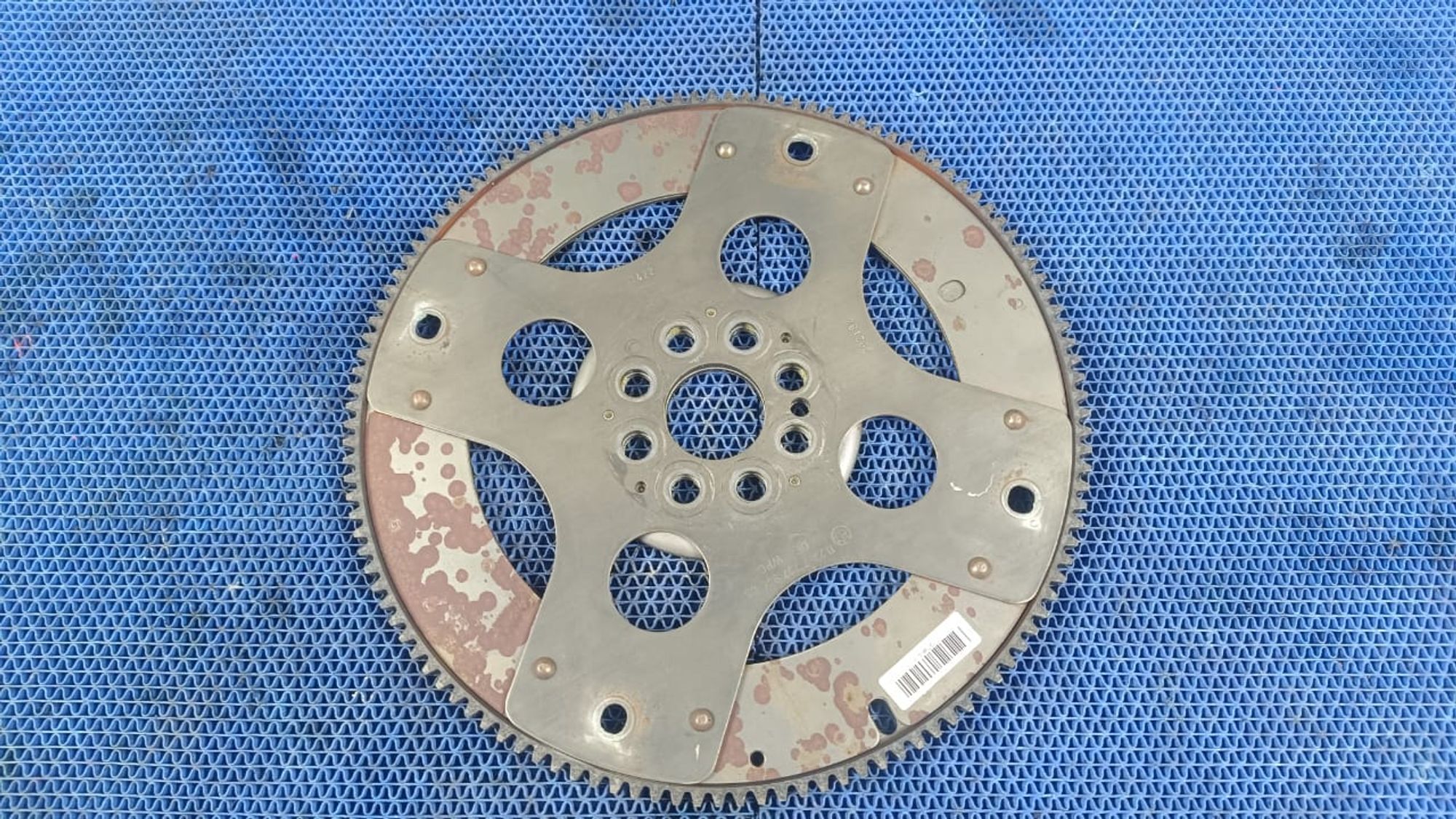 https://gcs.partsauto.market/rn-stockpro.appspot.com/thmbs/userImages/72ad5fba4727bffbc6ea9a8c61494201/part/03d07b13-40af-467e-b257-6e529516e7a3_1747233413294.jpg