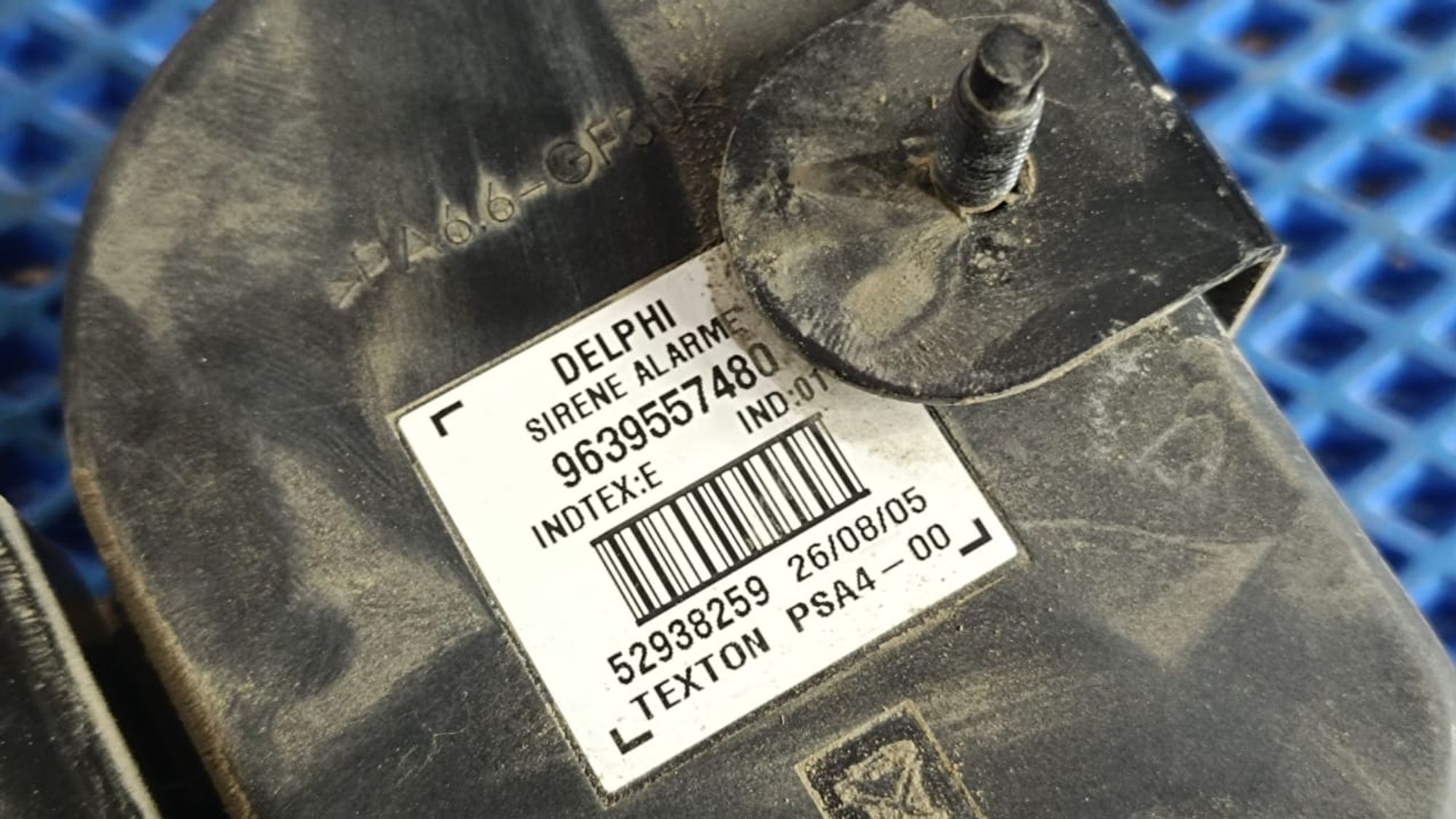 https://gcs.partsauto.market/rn-stockpro.appspot.com/thmbs/userImages/72ad5fba4727bffbc6ea9a8c61494201/part/05266d3b-cb49-4cf8-8f7b-373ac6c67044_1746953108016.jpg