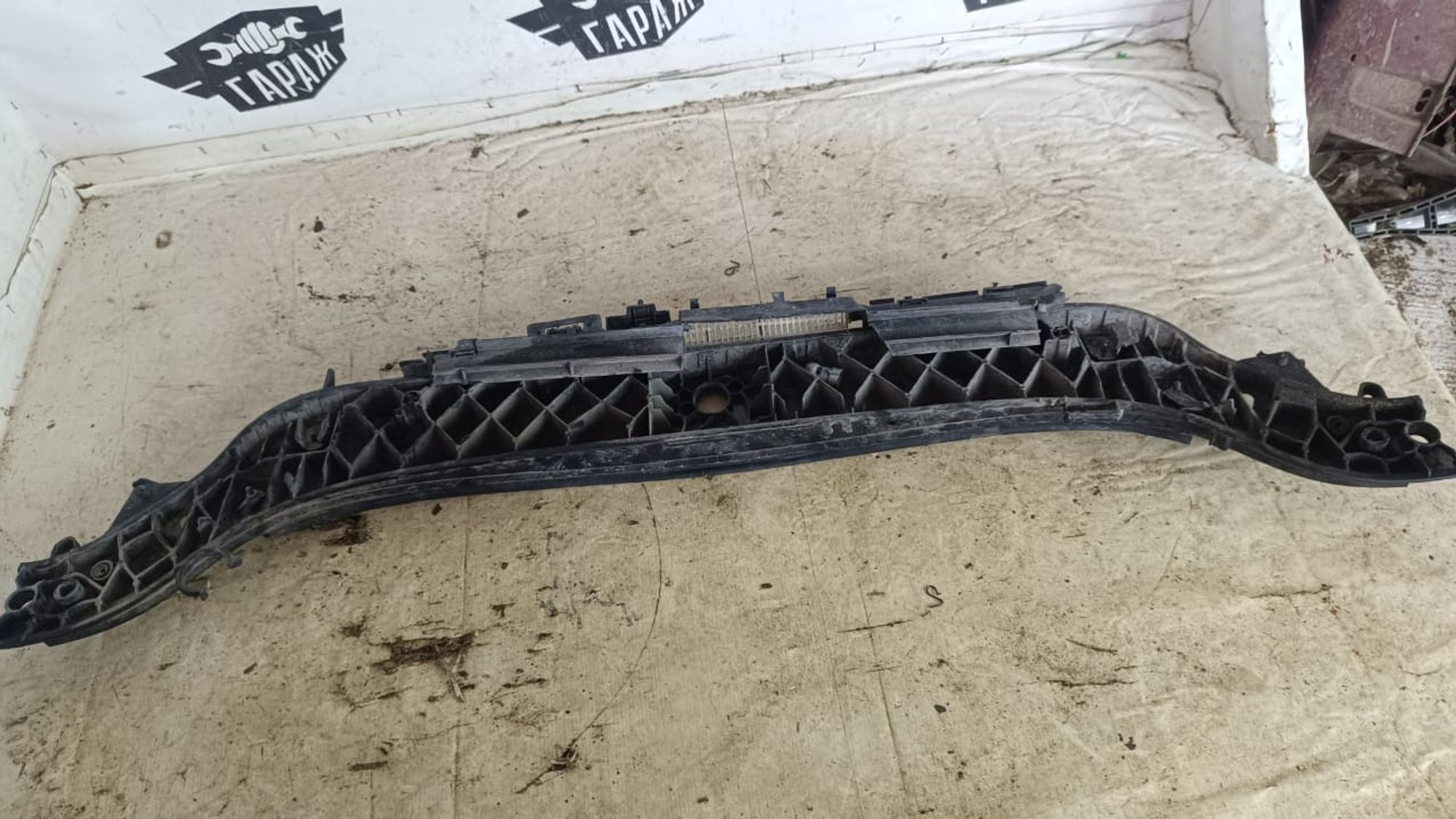 https://gcs.partsauto.market/rn-stockpro.appspot.com/thmbs/userImages/72ad5fba4727bffbc6ea9a8c61494201/part/09503e3e-0d4a-4a64-9976-0d212ee9bf7a_1742294803192.jpg