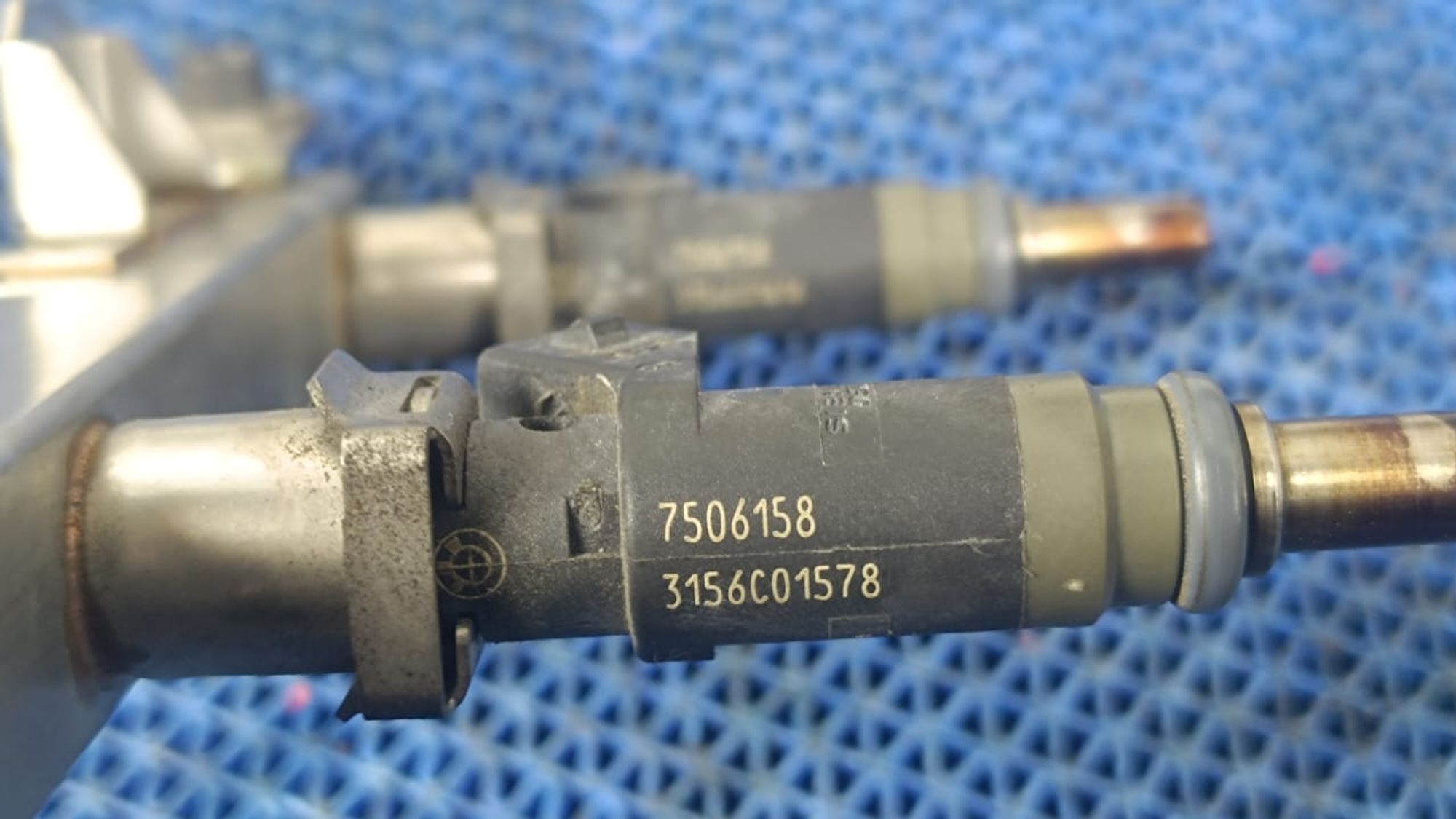 https://gcs.partsauto.market/rn-stockpro.appspot.com/thmbs/userImages/72ad5fba4727bffbc6ea9a8c61494201/part/0c3767ab-0a42-4e17-8e88-9d99cb3a437a_1745589030630.jpg