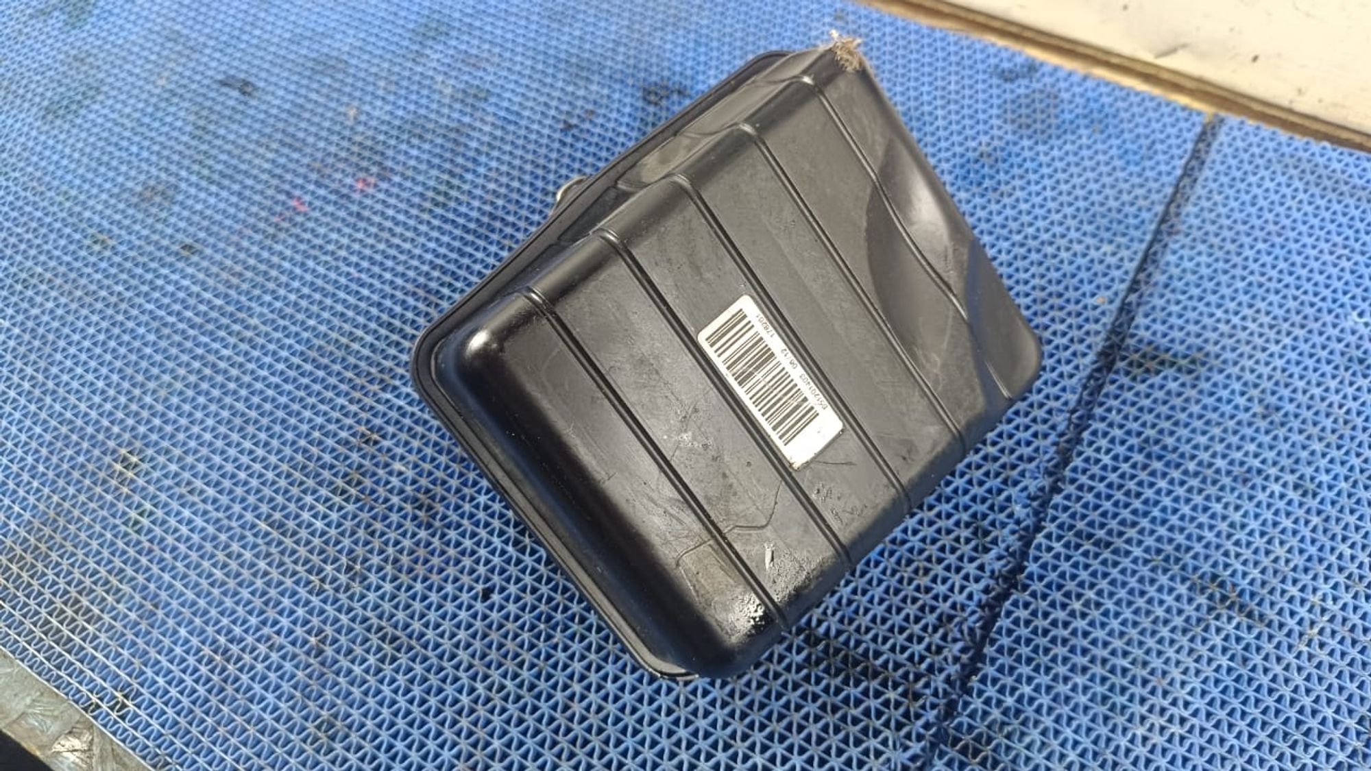 https://gcs.partsauto.market/rn-stockpro.appspot.com/thmbs/userImages/72ad5fba4727bffbc6ea9a8c61494201/part/1ad5ac54-dc59-40a4-a76b-6dd4fc354d74_1747724675099.jpg