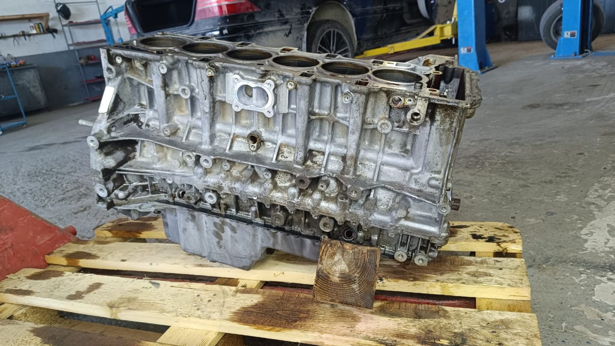 https://gcs.partsauto.market/rn-stockpro.appspot.com/thmbs/userImages/72ad5fba4727bffbc6ea9a8c61494201/part/1eee4446-0a8f-47ca-bf97-37968ec70428_1745242617589.jpg