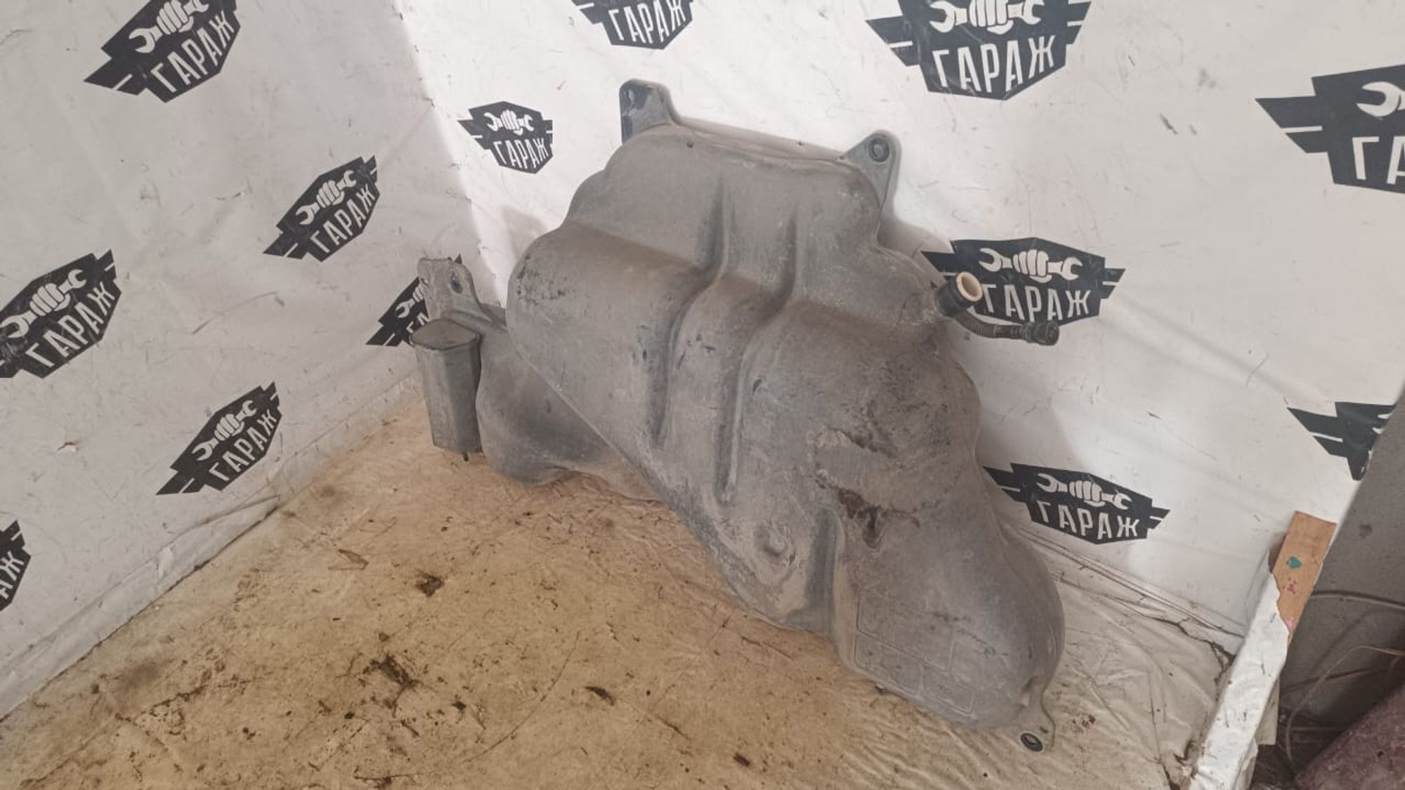 https://gcs.partsauto.market/rn-stockpro.appspot.com/thmbs/userImages/72ad5fba4727bffbc6ea9a8c61494201/part/20b308c3-aea8-4c20-9b70-14f60e9ef04e_1742995901242.jpg