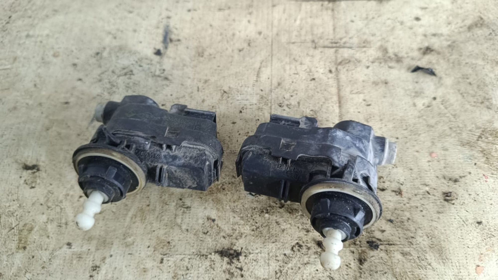 https://gcs.partsauto.market/rn-stockpro.appspot.com/thmbs/userImages/72ad5fba4727bffbc6ea9a8c61494201/part/257ab850-15c0-4387-af84-8e43c994aa83_1744018112795.jpg