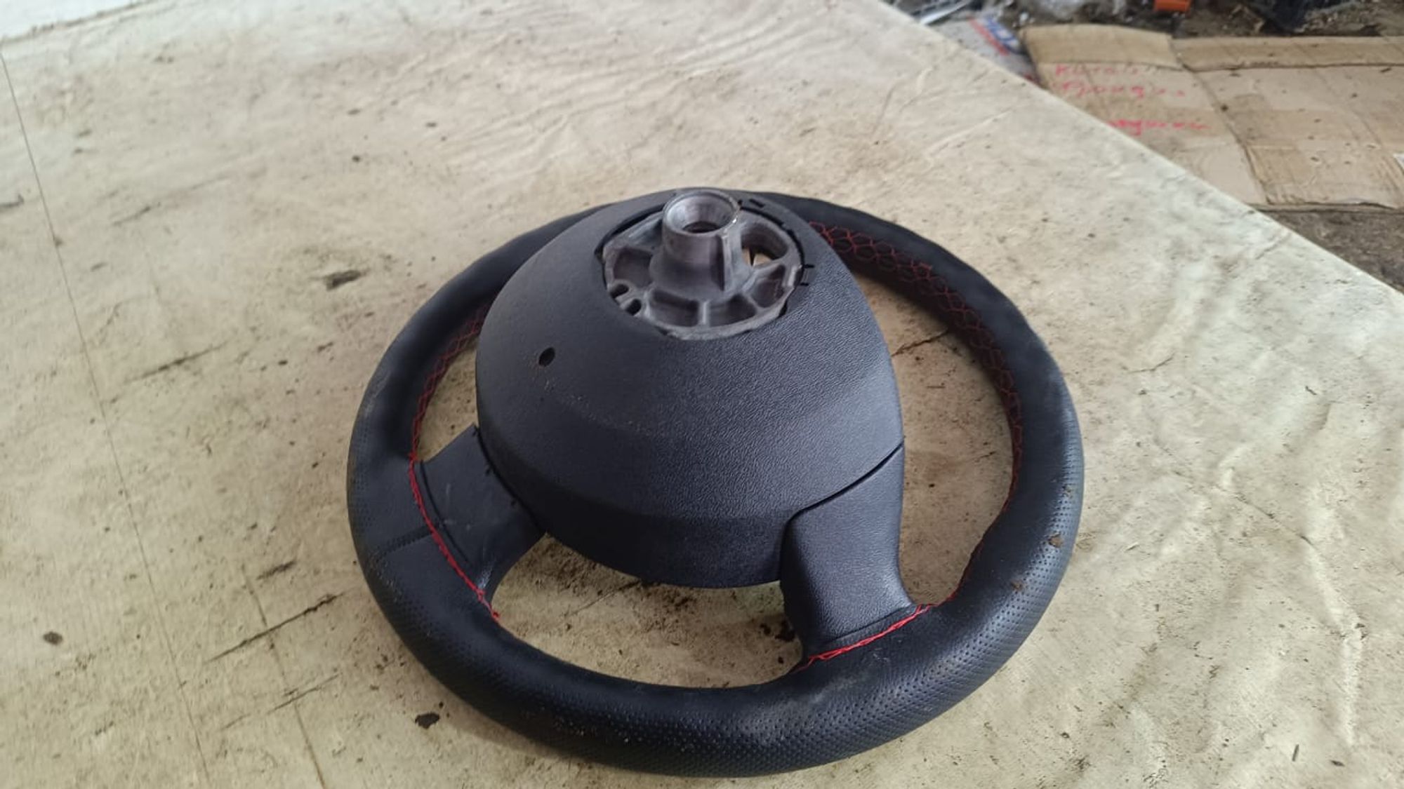 https://gcs.partsauto.market/rn-stockpro.appspot.com/thmbs/userImages/72ad5fba4727bffbc6ea9a8c61494201/part/294fe056-5a97-4f66-afd7-46e5ed8d67e1_1742042739902.jpg