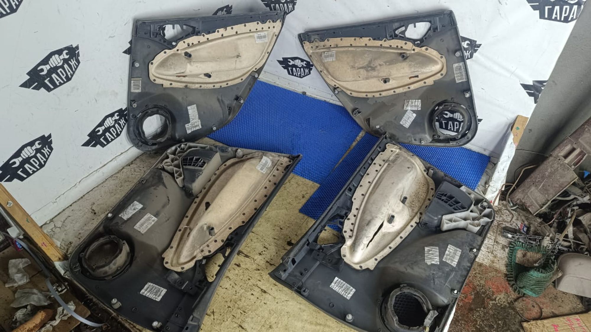 https://gcs.partsauto.market/rn-stockpro.appspot.com/thmbs/userImages/72ad5fba4727bffbc6ea9a8c61494201/part/2e0df68b-477f-4825-9da5-4f2954d90de1_1744461851268.jpg