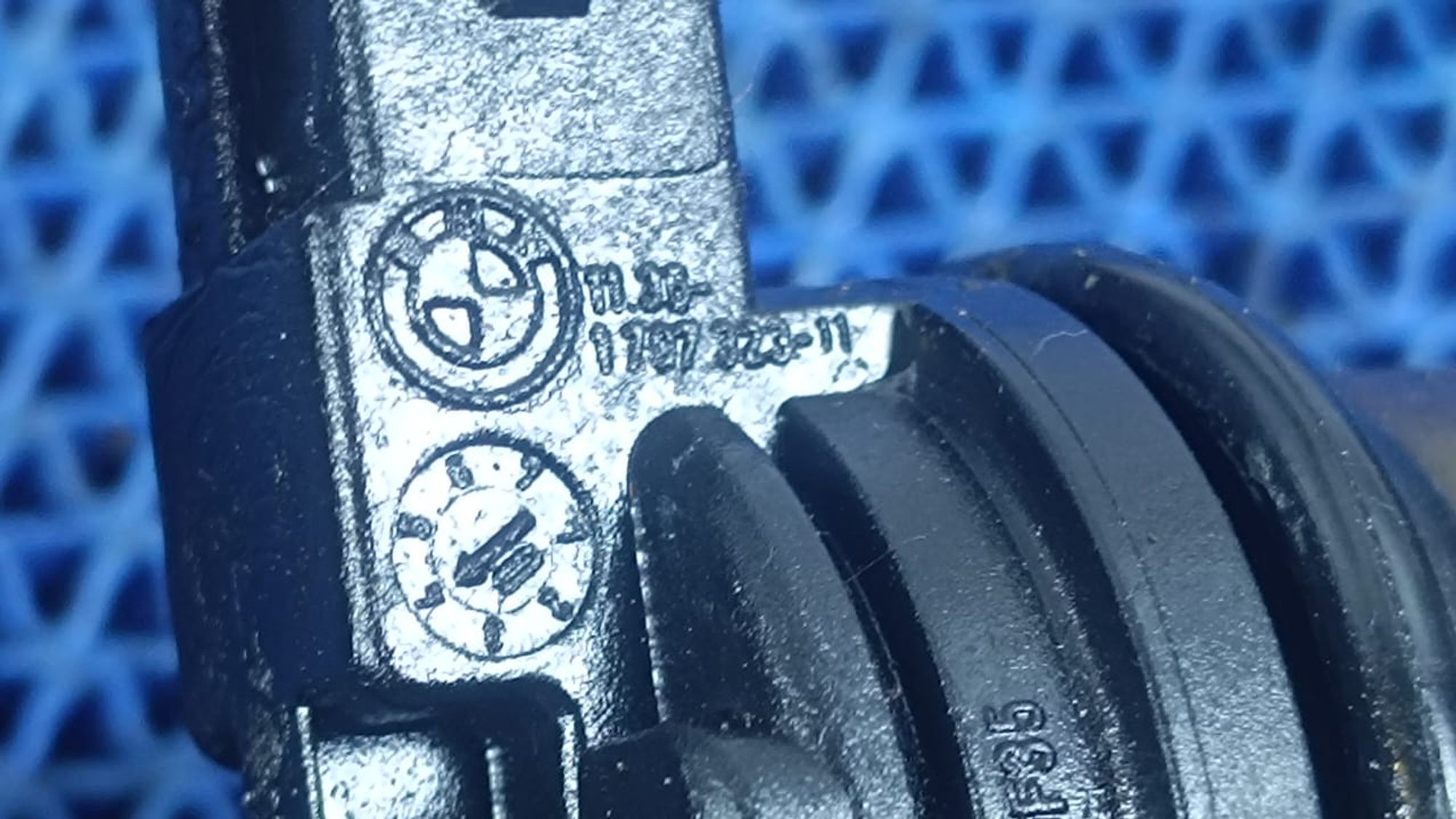 https://gcs.partsauto.market/rn-stockpro.appspot.com/thmbs/userImages/72ad5fba4727bffbc6ea9a8c61494201/part/313bc672-fd35-48f4-8df0-f9926ed1c8d6_1745587916307.jpg