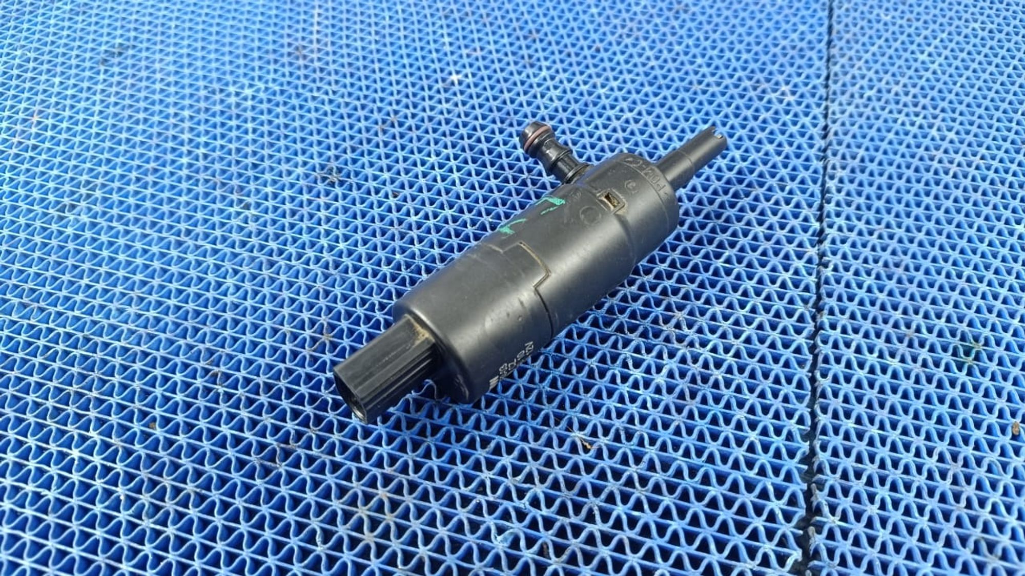 https://gcs.partsauto.market/rn-stockpro.appspot.com/thmbs/userImages/72ad5fba4727bffbc6ea9a8c61494201/part/374b28f5-684c-41d5-9a2b-b213c0a27761_1736600312982.jpg