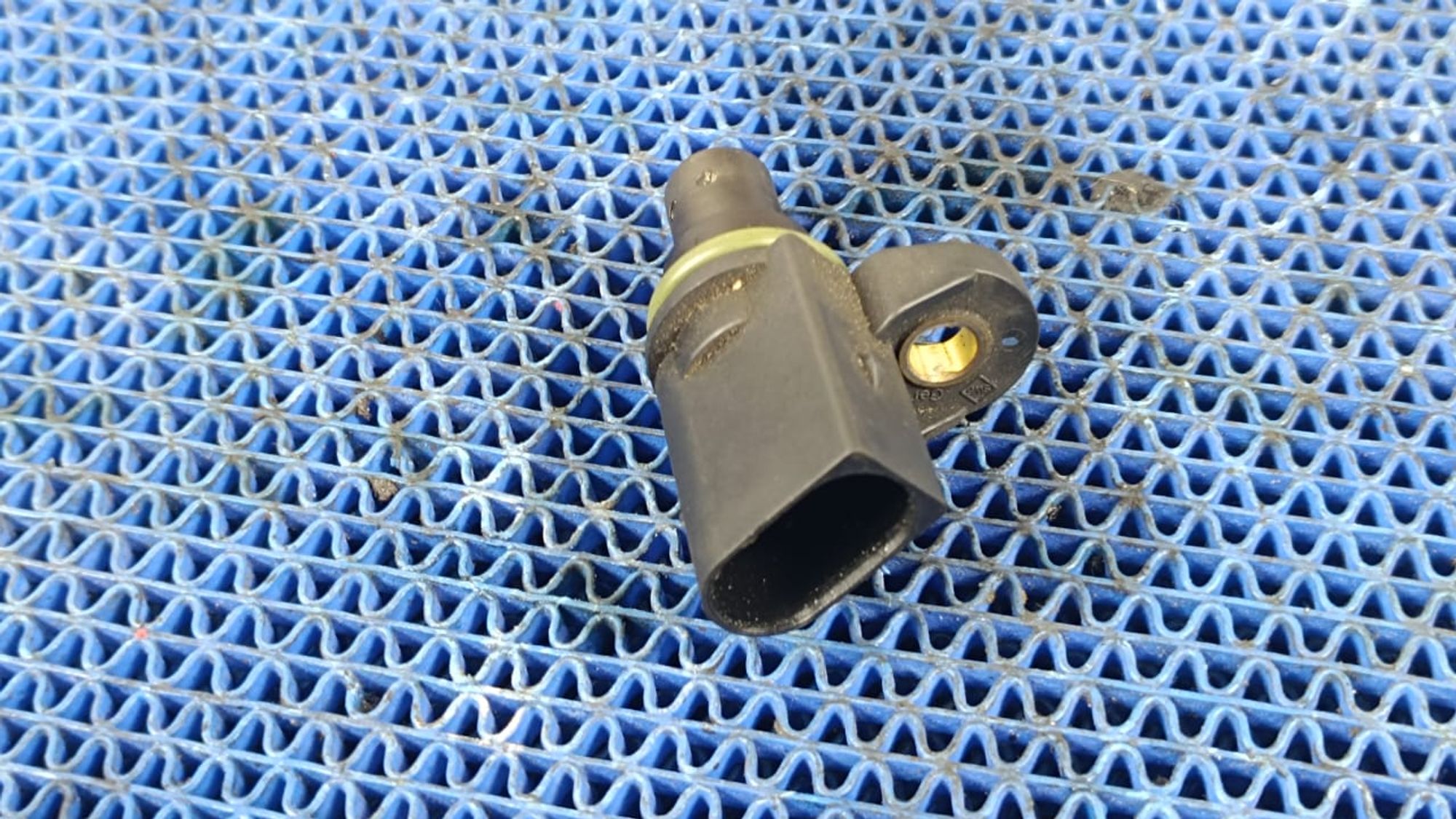 https://gcs.partsauto.market/rn-stockpro.appspot.com/thmbs/userImages/72ad5fba4727bffbc6ea9a8c61494201/part/3799b7ee-7711-4afe-aade-e38644269892_1745750265235.jpg