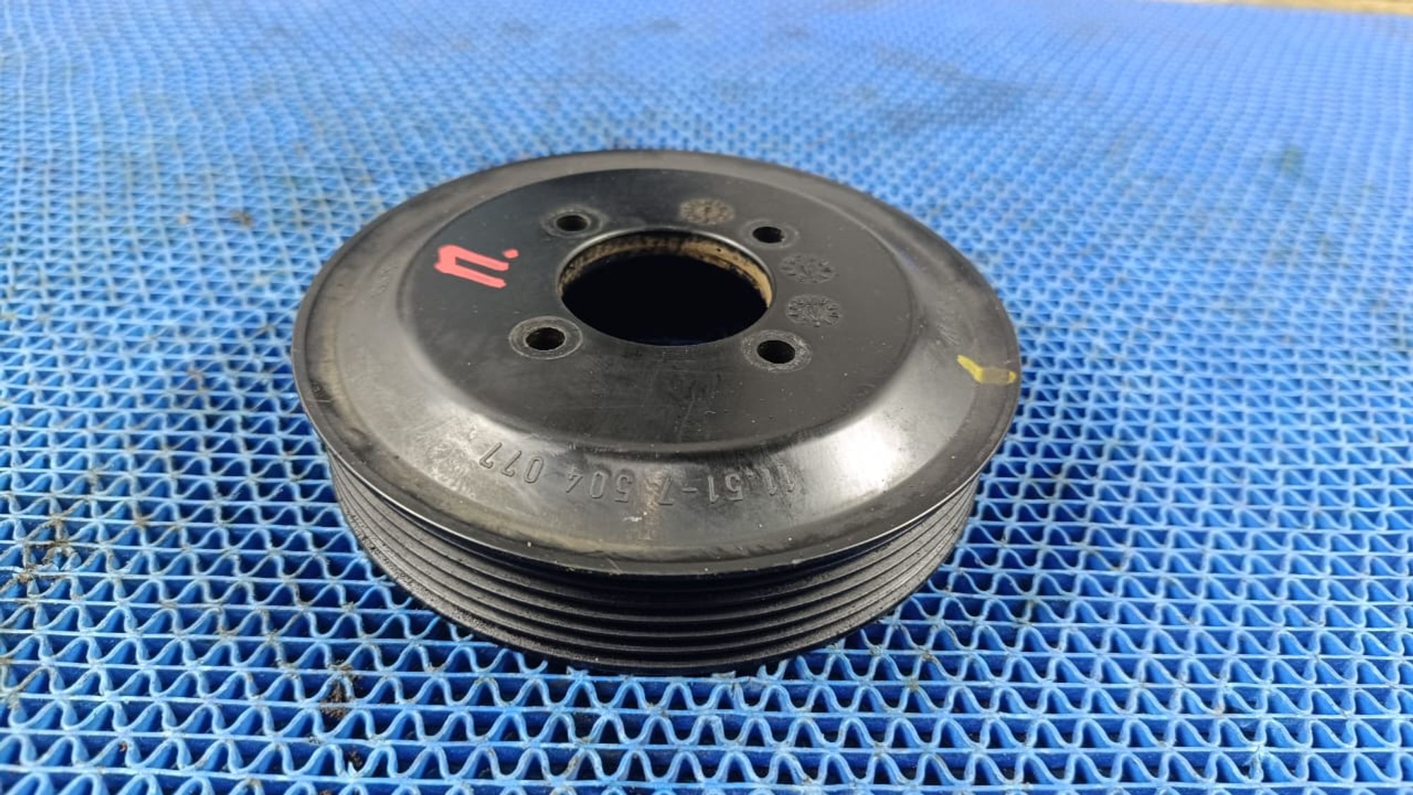 https://gcs.partsauto.market/rn-stockpro.appspot.com/thmbs/userImages/72ad5fba4727bffbc6ea9a8c61494201/part/399a890f-6494-4109-a122-0fb144051c0d_1733487470071.jpg