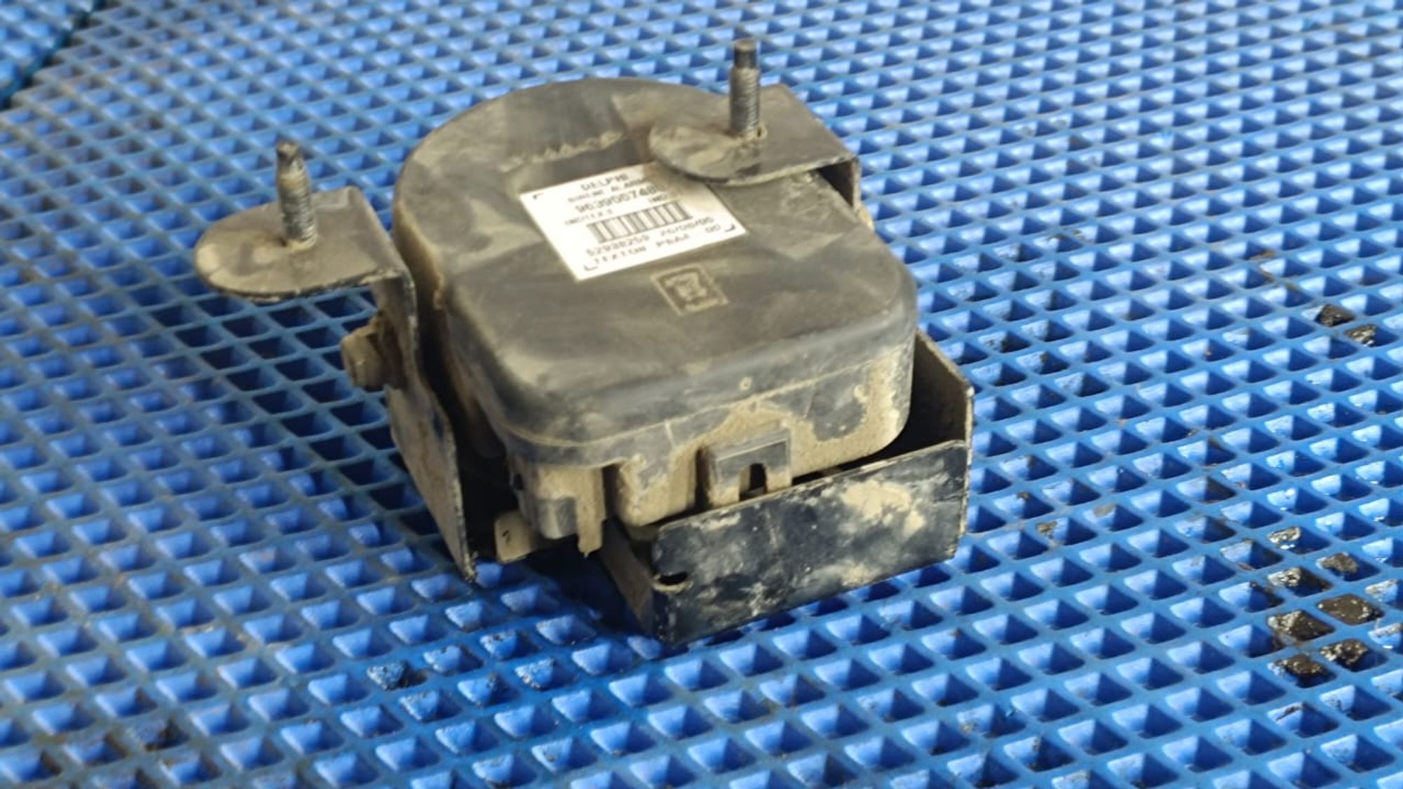 https://gcs.partsauto.market/rn-stockpro.appspot.com/thmbs/userImages/72ad5fba4727bffbc6ea9a8c61494201/part/4792d42d-50a9-4483-a1de-378cc403db6a_1746953096795.jpg