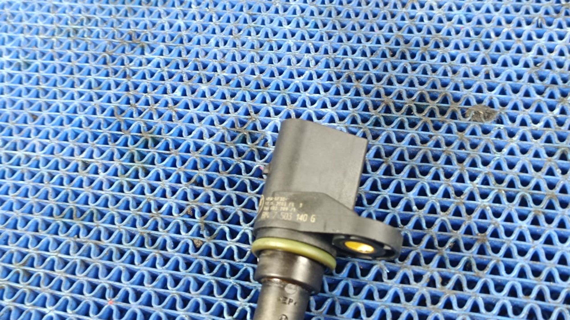 https://gcs.partsauto.market/rn-stockpro.appspot.com/thmbs/userImages/72ad5fba4727bffbc6ea9a8c61494201/part/49538173-eee3-4080-bc76-c4d86272e464_1745750258958.jpg