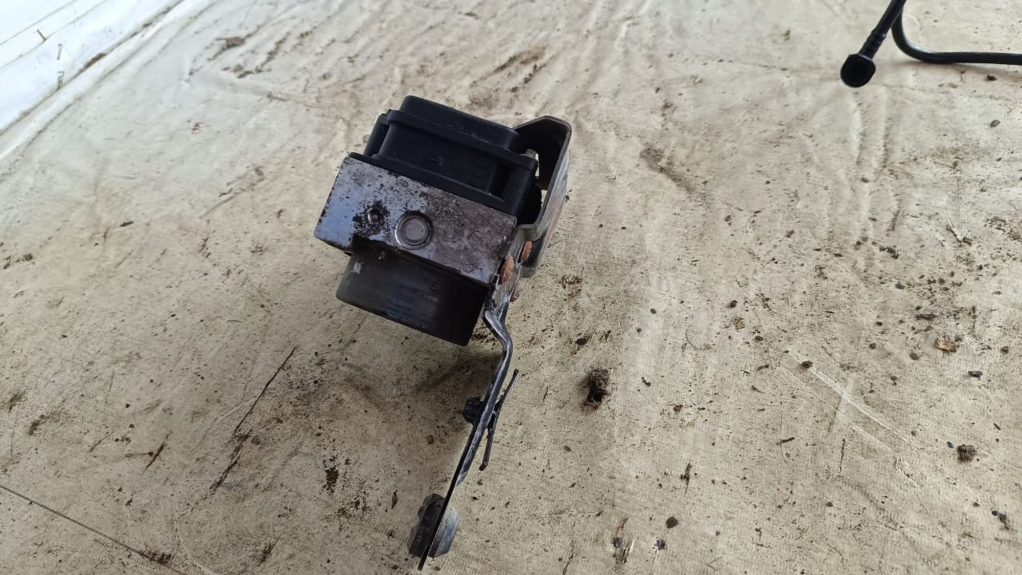https://gcs.partsauto.market/rn-stockpro.appspot.com/thmbs/userImages/72ad5fba4727bffbc6ea9a8c61494201/part/4fc20556-3c13-4147-a40d-67f4e2285163_1742926145893.jpg