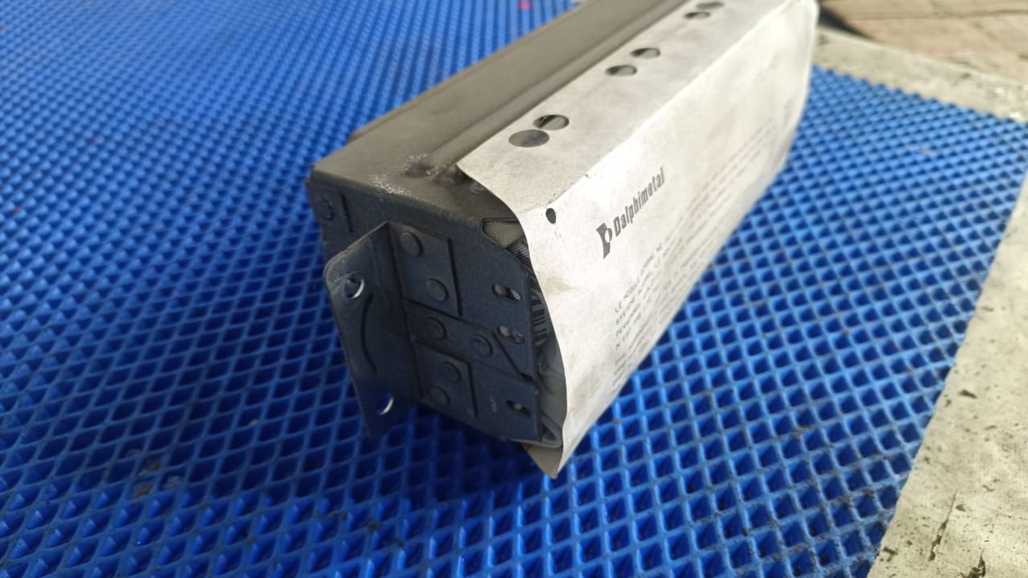 https://gcs.partsauto.market/rn-stockpro.appspot.com/thmbs/userImages/72ad5fba4727bffbc6ea9a8c61494201/part/51512a76-b884-4790-b86b-15d791d13ce0_1744463223693.jpg