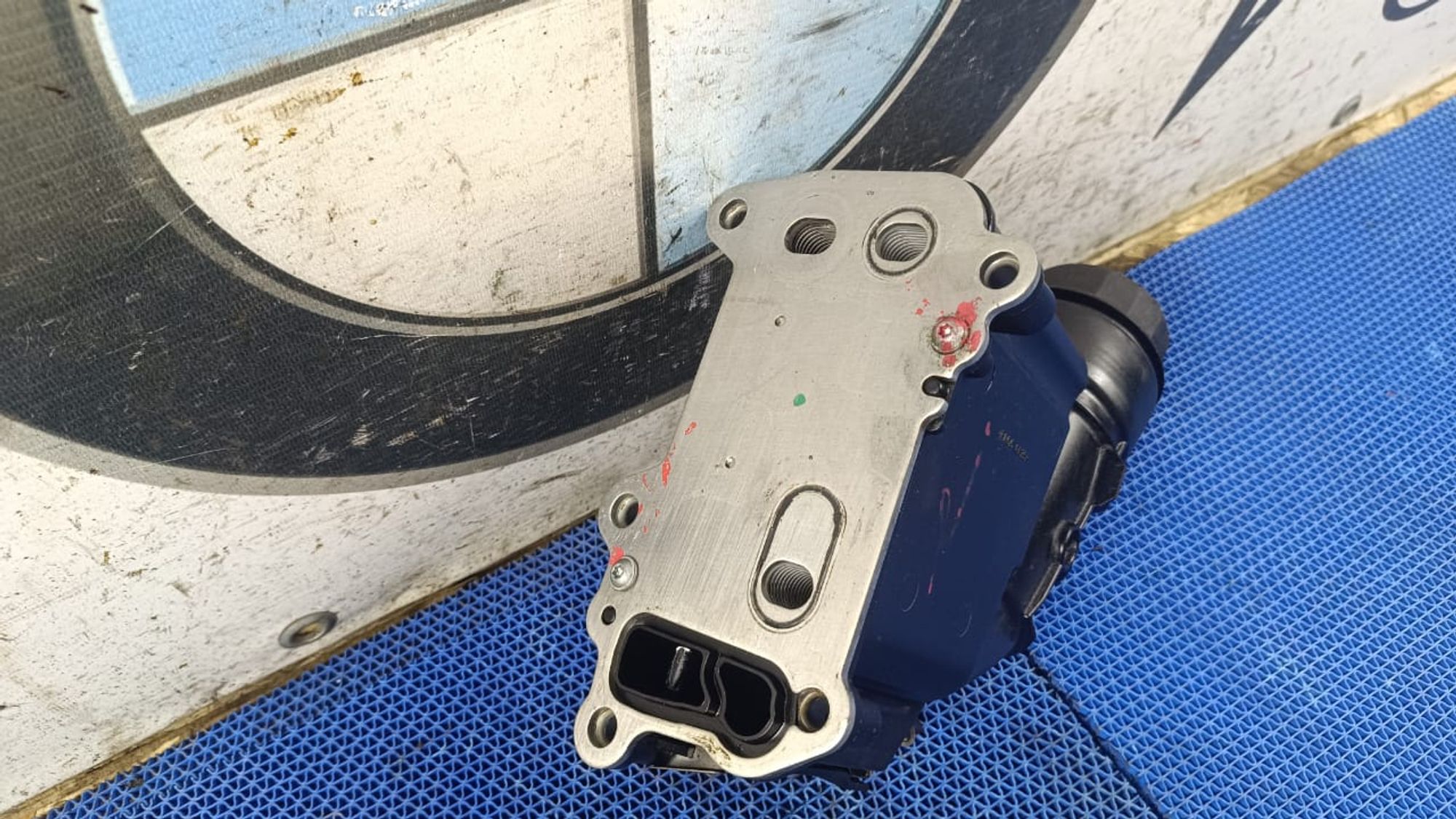 https://gcs.partsauto.market/rn-stockpro.appspot.com/thmbs/userImages/72ad5fba4727bffbc6ea9a8c61494201/part/545478ff-ff9a-4571-ae43-1539408b7833_1736765140763.jpg