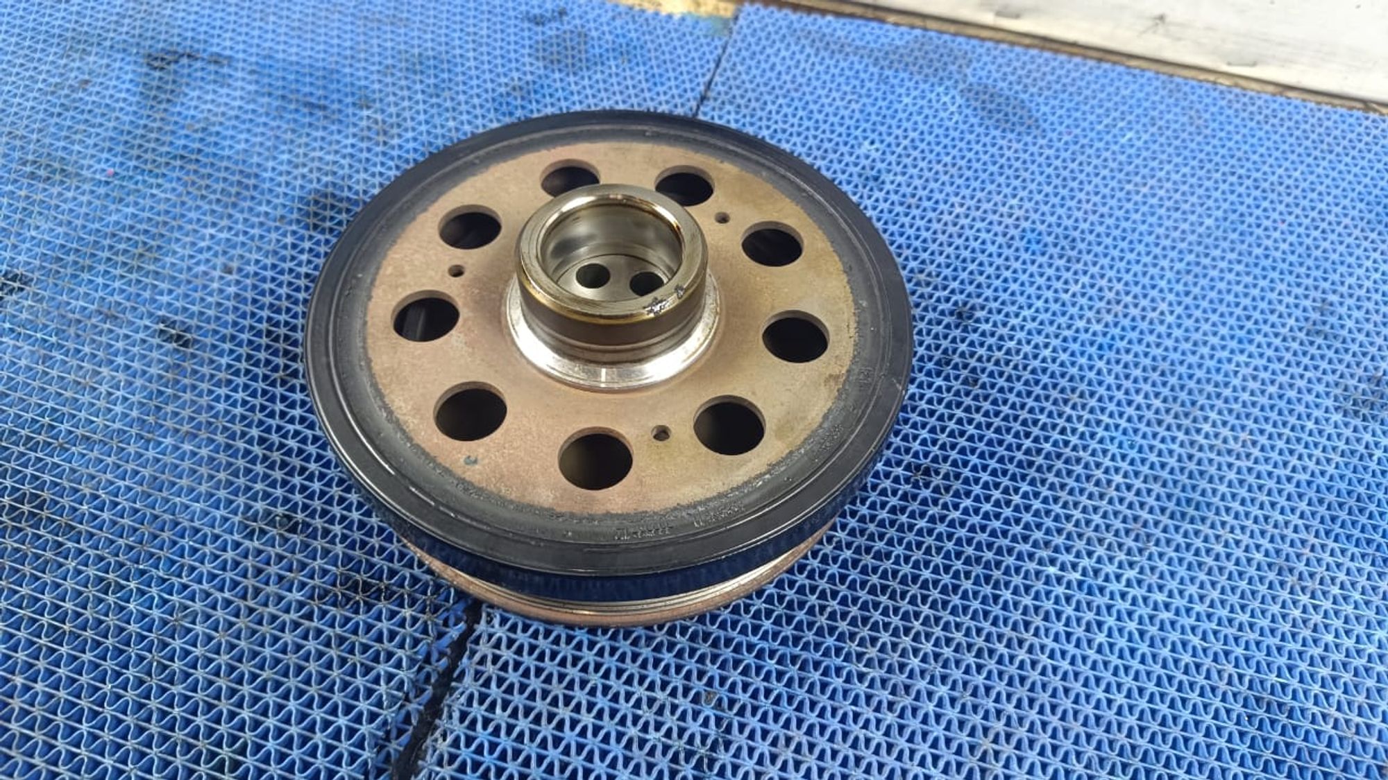 https://gcs.partsauto.market/rn-stockpro.appspot.com/thmbs/userImages/72ad5fba4727bffbc6ea9a8c61494201/part/5837dac8-29cb-4636-9906-9bcdc2df9440_1747567042048.jpg