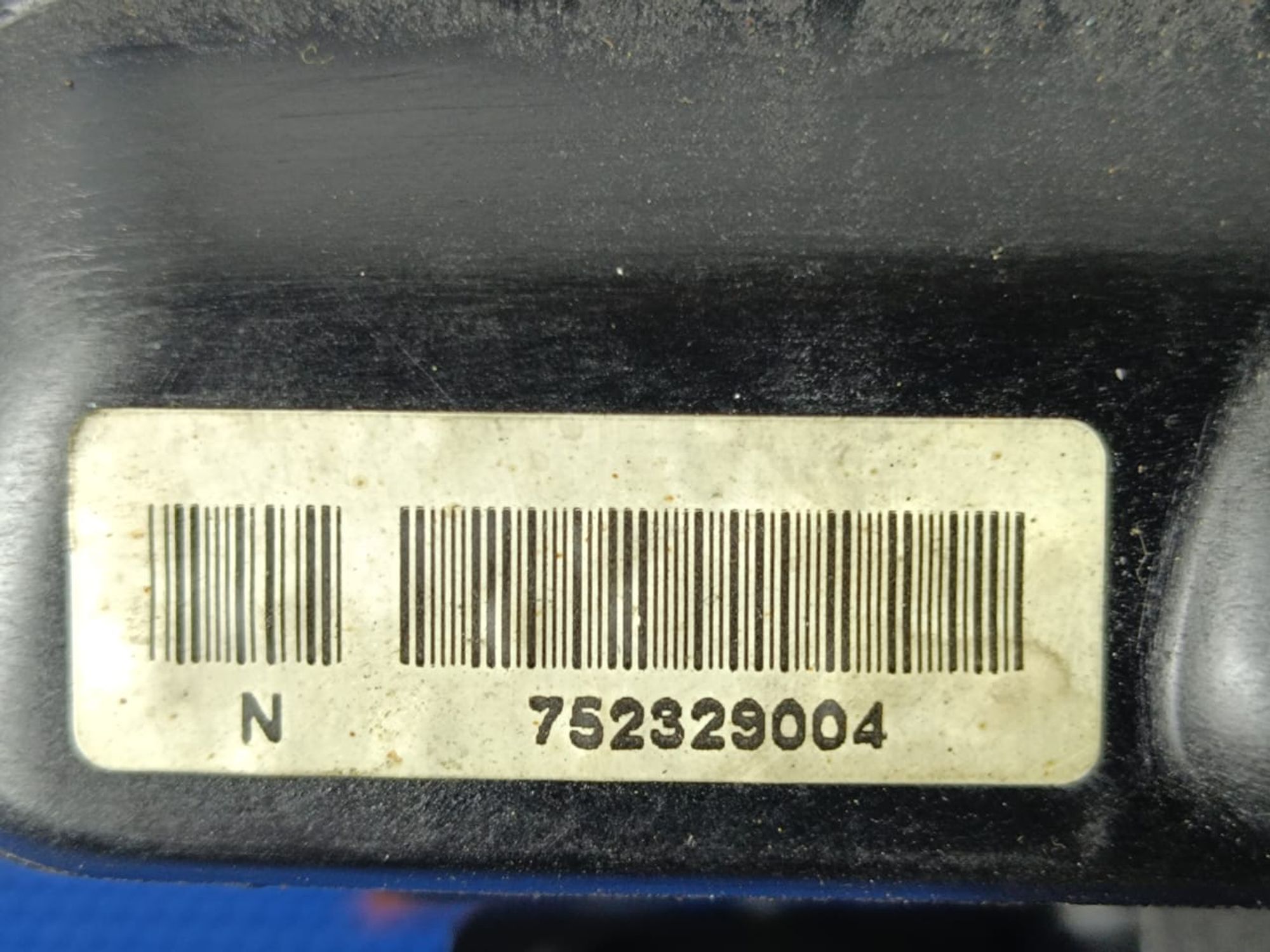 https://gcs.partsauto.market/rn-stockpro.appspot.com/thmbs/userImages/72ad5fba4727bffbc6ea9a8c61494201/part/59dc25f8-86d4-42ef-ad8d-29566f24f0ec_1726388442475.jpg