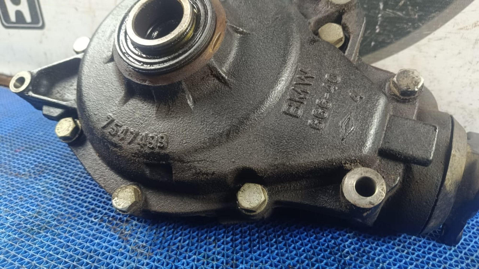 https://gcs.partsauto.market/rn-stockpro.appspot.com/thmbs/userImages/72ad5fba4727bffbc6ea9a8c61494201/part/5adf64f3-7ed4-485b-9a33-82081e379bfd_1733748846766.jpg