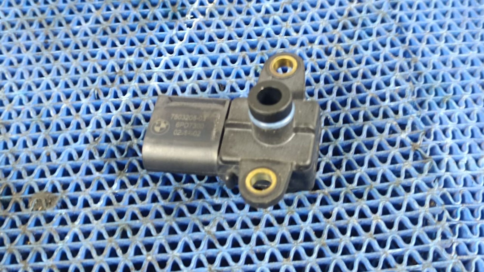 https://gcs.partsauto.market/rn-stockpro.appspot.com/thmbs/userImages/72ad5fba4727bffbc6ea9a8c61494201/part/64230cbd-f049-4a80-9dea-2ad8b5050990_1745750135530.jpg