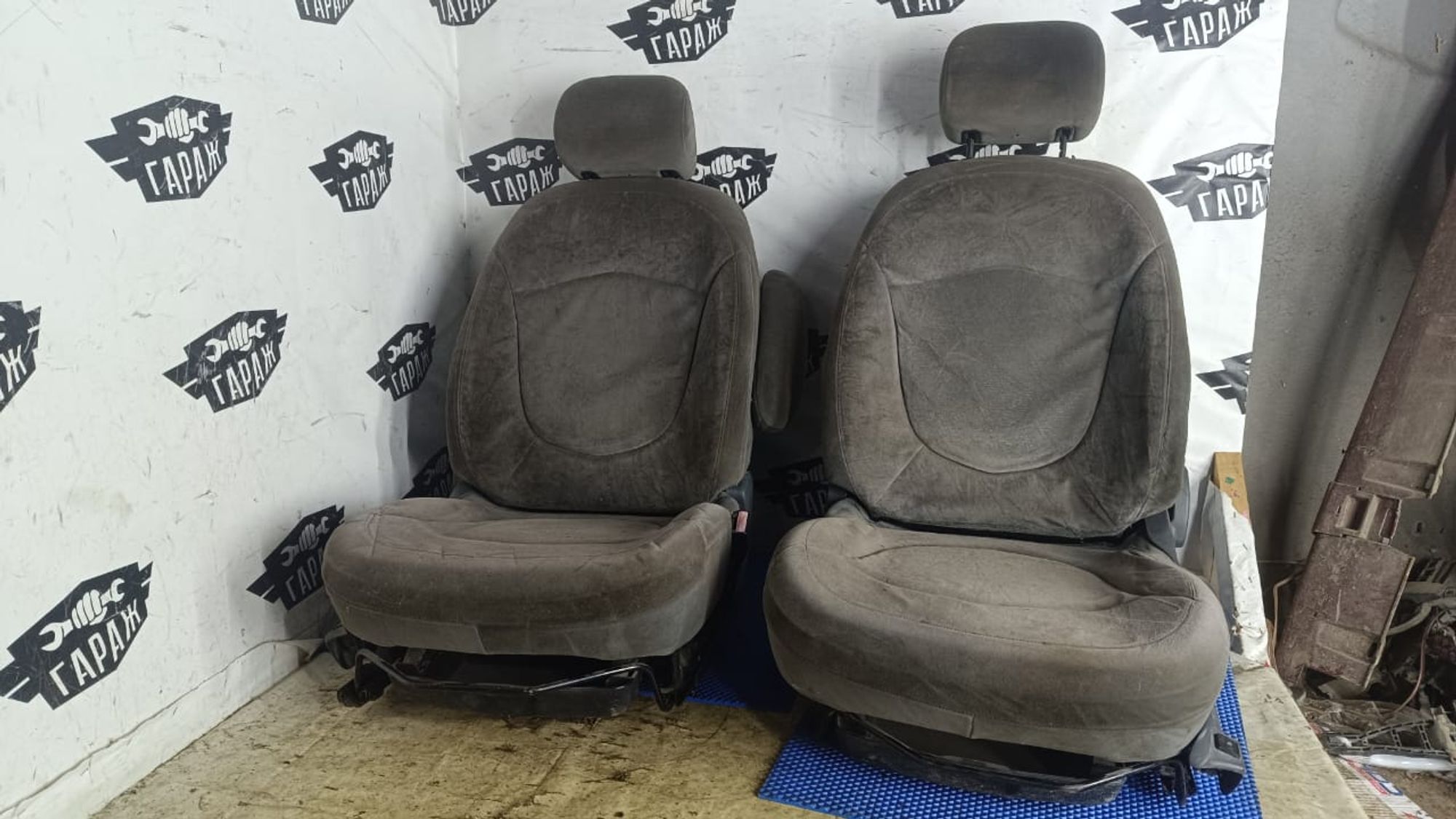 https://gcs.partsauto.market/rn-stockpro.appspot.com/thmbs/userImages/72ad5fba4727bffbc6ea9a8c61494201/part/649088b5-e90d-4806-901f-93cf915add3b_1744396869736.jpg