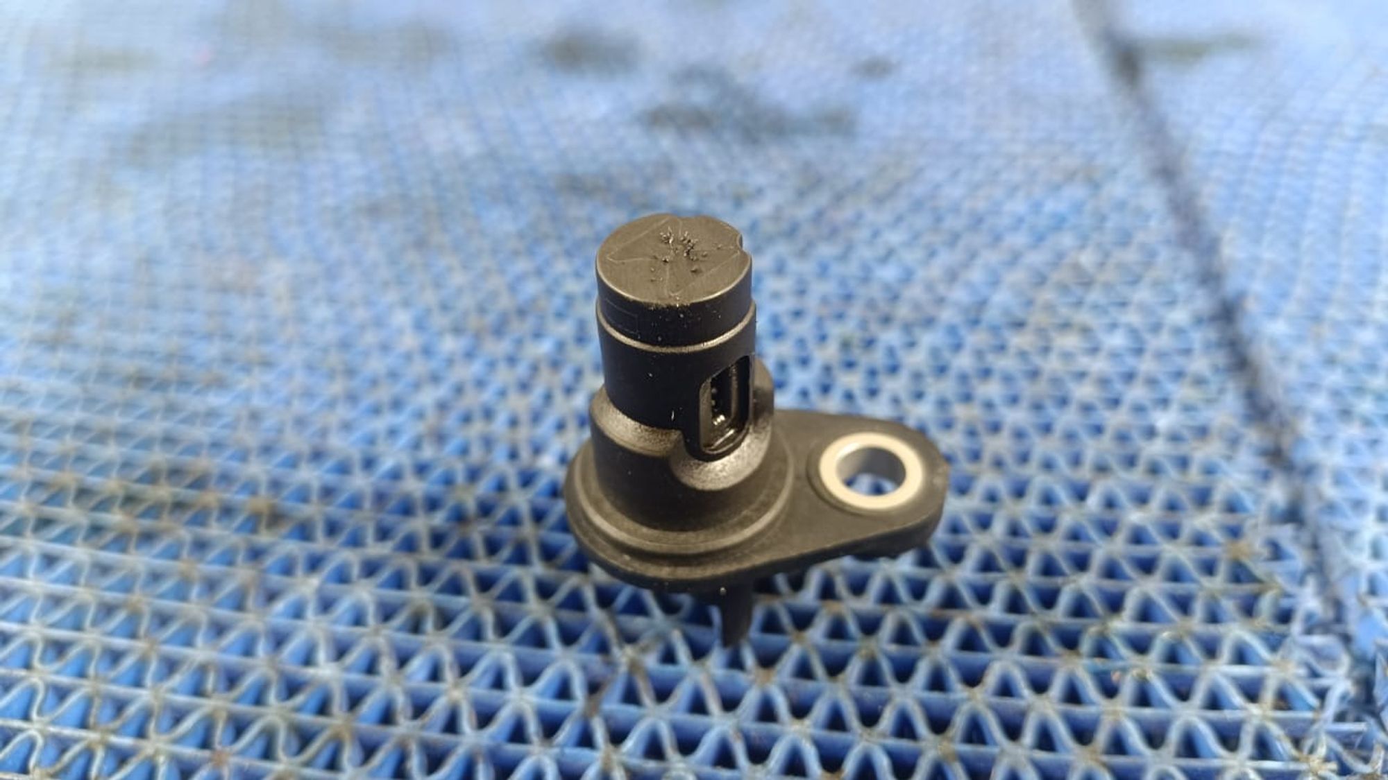https://gcs.partsauto.market/rn-stockpro.appspot.com/thmbs/userImages/72ad5fba4727bffbc6ea9a8c61494201/part/676b0ba1-6f9a-47c0-9edc-decb4417b5a4_1746195969239.jpg