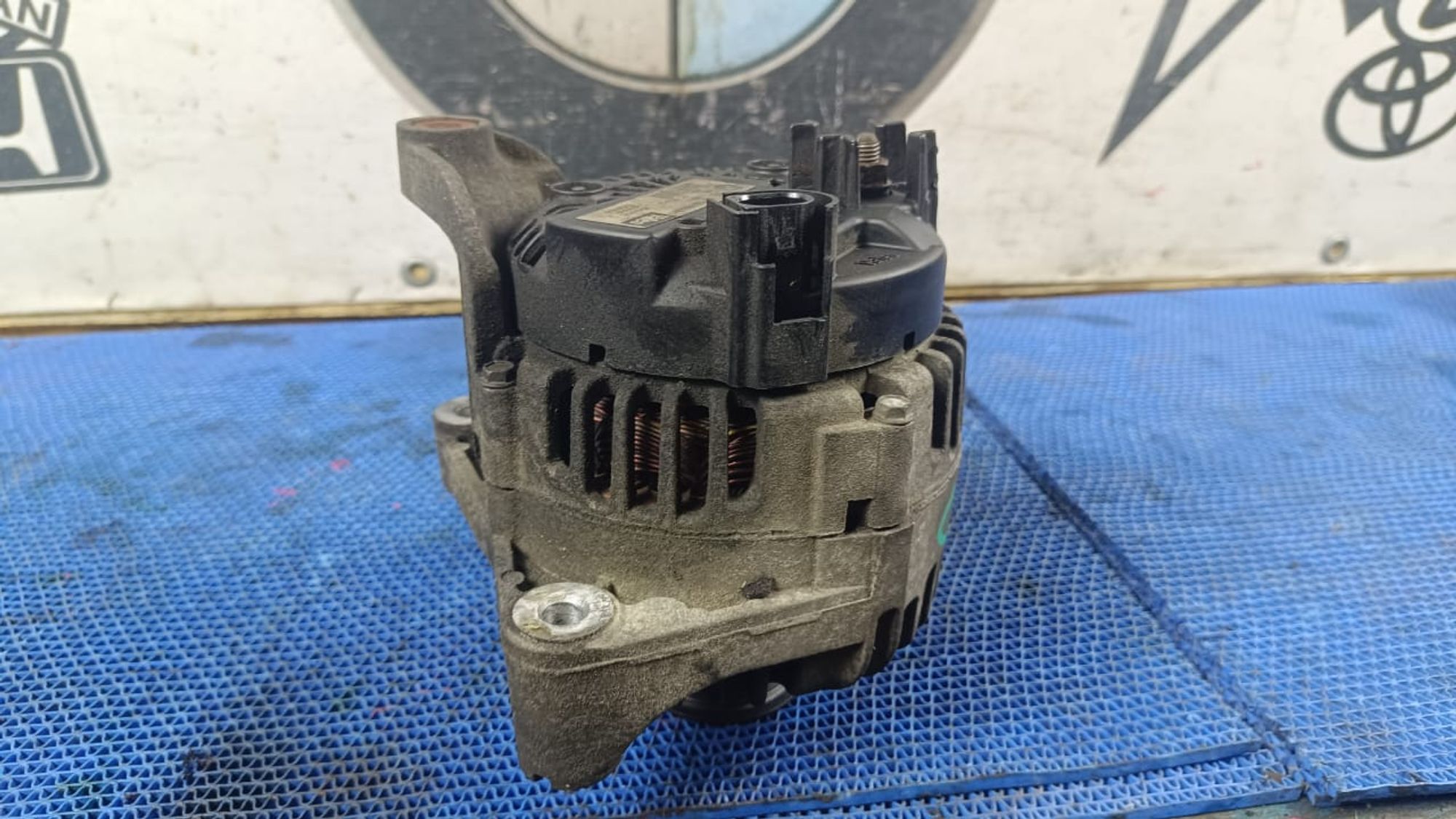 https://gcs.partsauto.market/rn-stockpro.appspot.com/thmbs/userImages/72ad5fba4727bffbc6ea9a8c61494201/part/68d52e90-48aa-40ad-b4d6-e37c5f279843_1745229261211.jpg