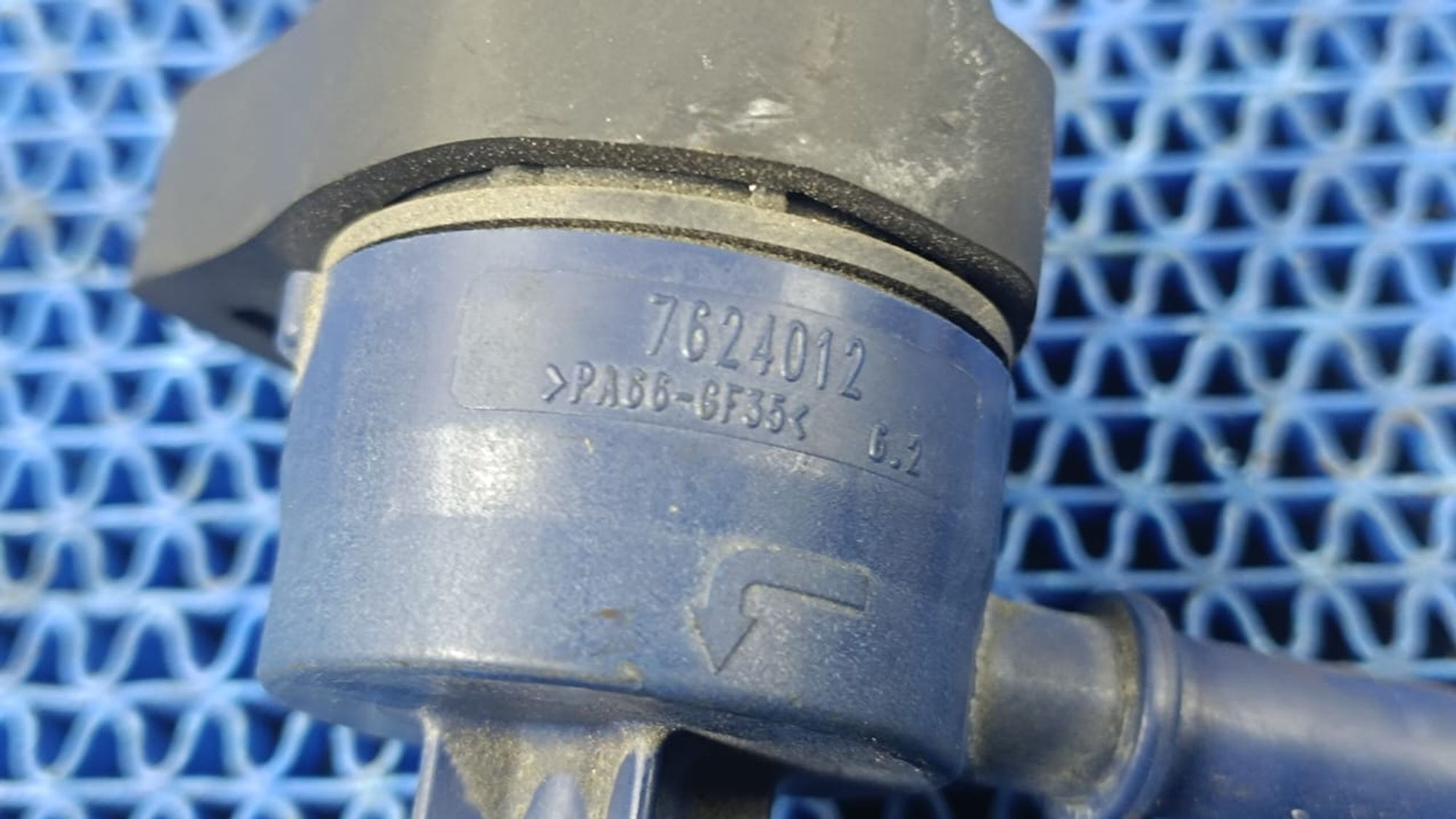 https://gcs.partsauto.market/rn-stockpro.appspot.com/thmbs/userImages/72ad5fba4727bffbc6ea9a8c61494201/part/6c1d07e2-0d7a-423d-bed4-6d93f6830e73_1736598729550.jpg