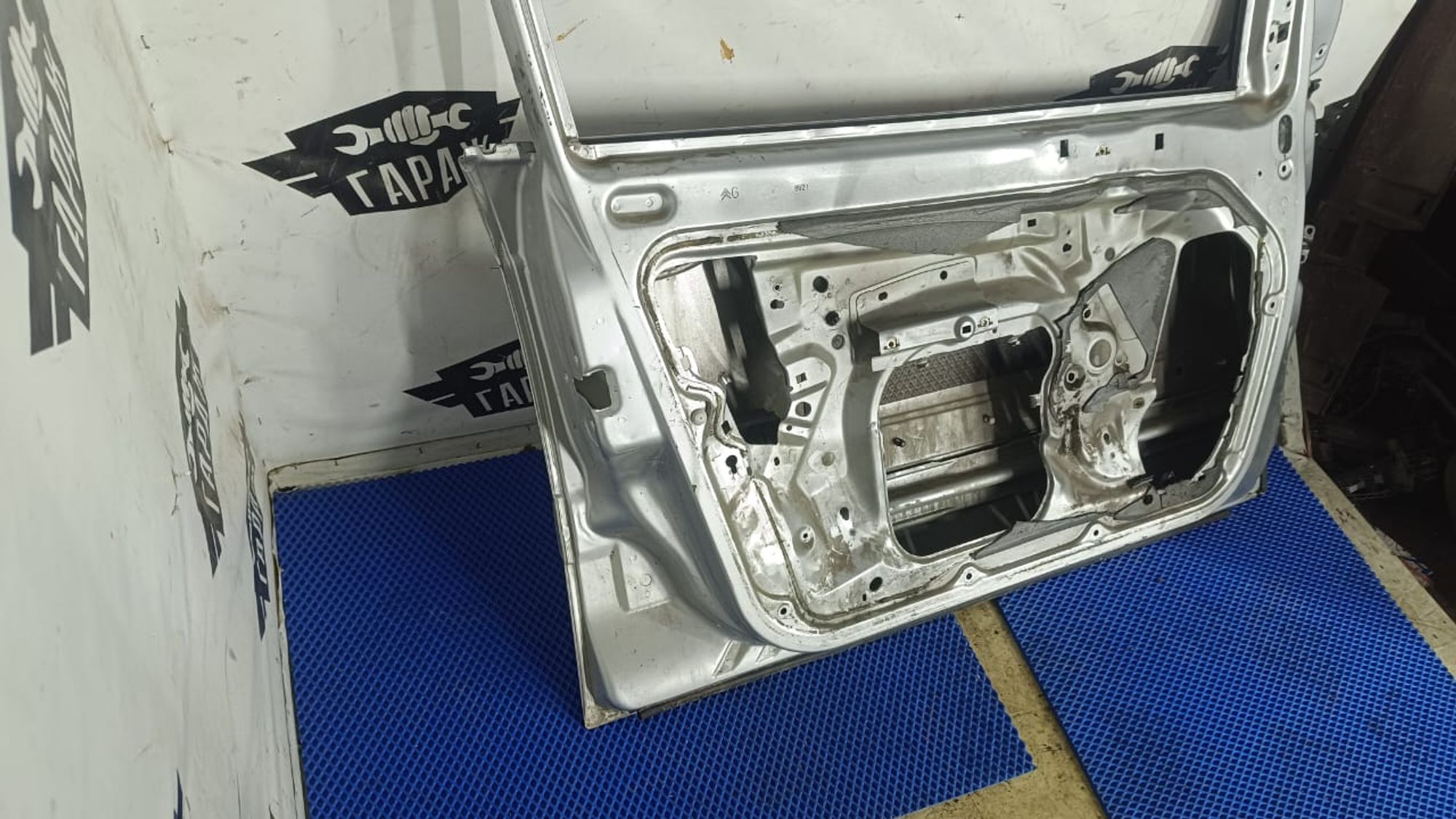 https://gcs.partsauto.market/rn-stockpro.appspot.com/thmbs/userImages/72ad5fba4727bffbc6ea9a8c61494201/part/6f77a0a5-581c-485c-971b-b3fbe0d399ac_1744396577257.jpg