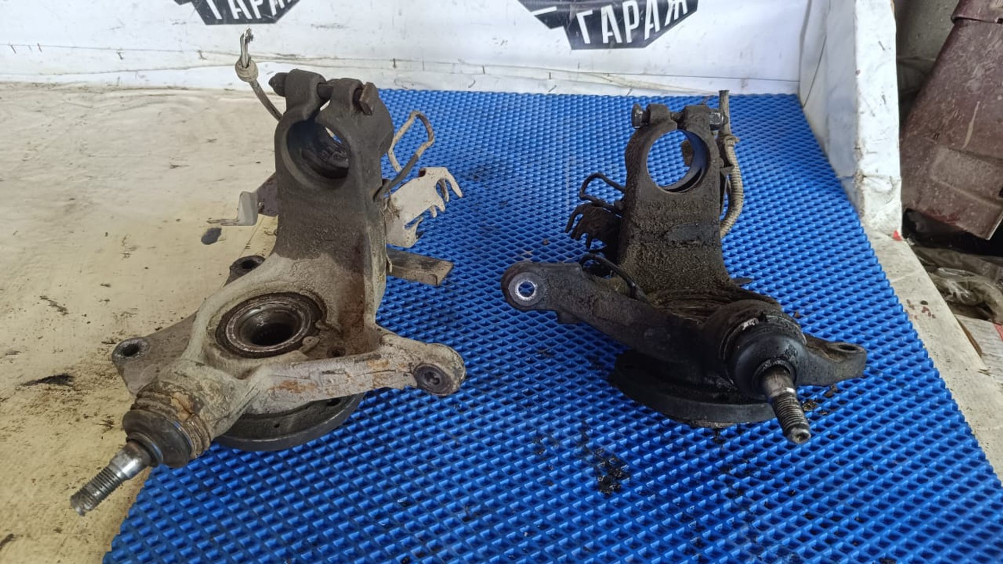 https://gcs.partsauto.market/rn-stockpro.appspot.com/thmbs/userImages/72ad5fba4727bffbc6ea9a8c61494201/part/71ac4d58-26ae-4439-a23f-29c799dbbbe6_1746276205960.jpg