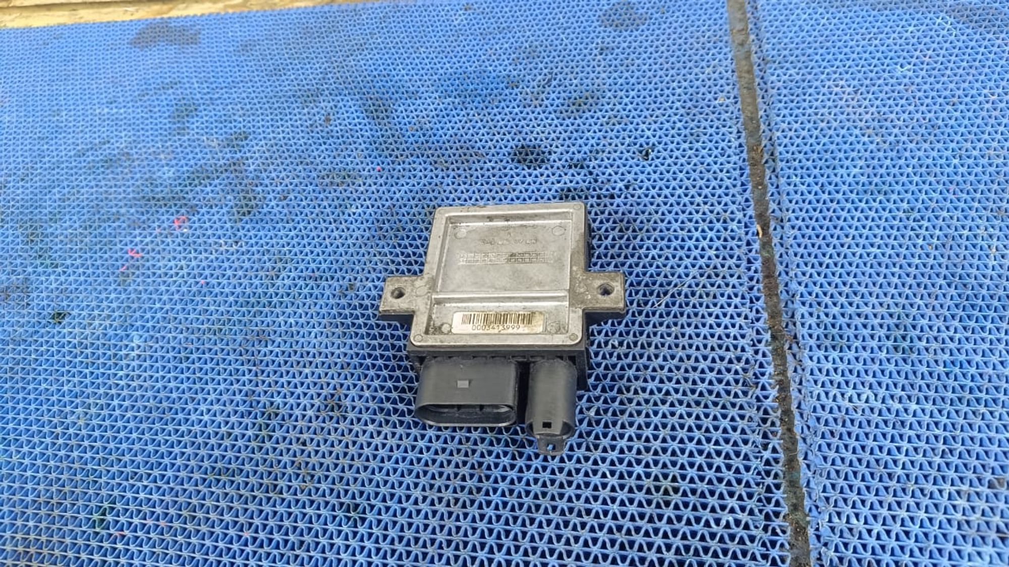 https://gcs.partsauto.market/rn-stockpro.appspot.com/thmbs/userImages/72ad5fba4727bffbc6ea9a8c61494201/part/724ef67b-96f2-4a44-8aec-4698f614d16c_1745393837010.jpg