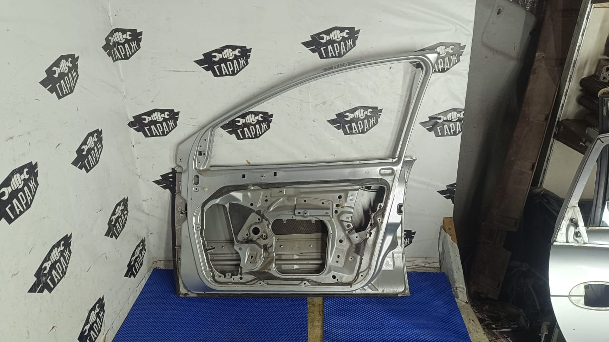 https://gcs.partsauto.market/rn-stockpro.appspot.com/thmbs/userImages/72ad5fba4727bffbc6ea9a8c61494201/part/75210e23-602f-41b7-ac65-d7e5cd091585_1744396654607.jpg
