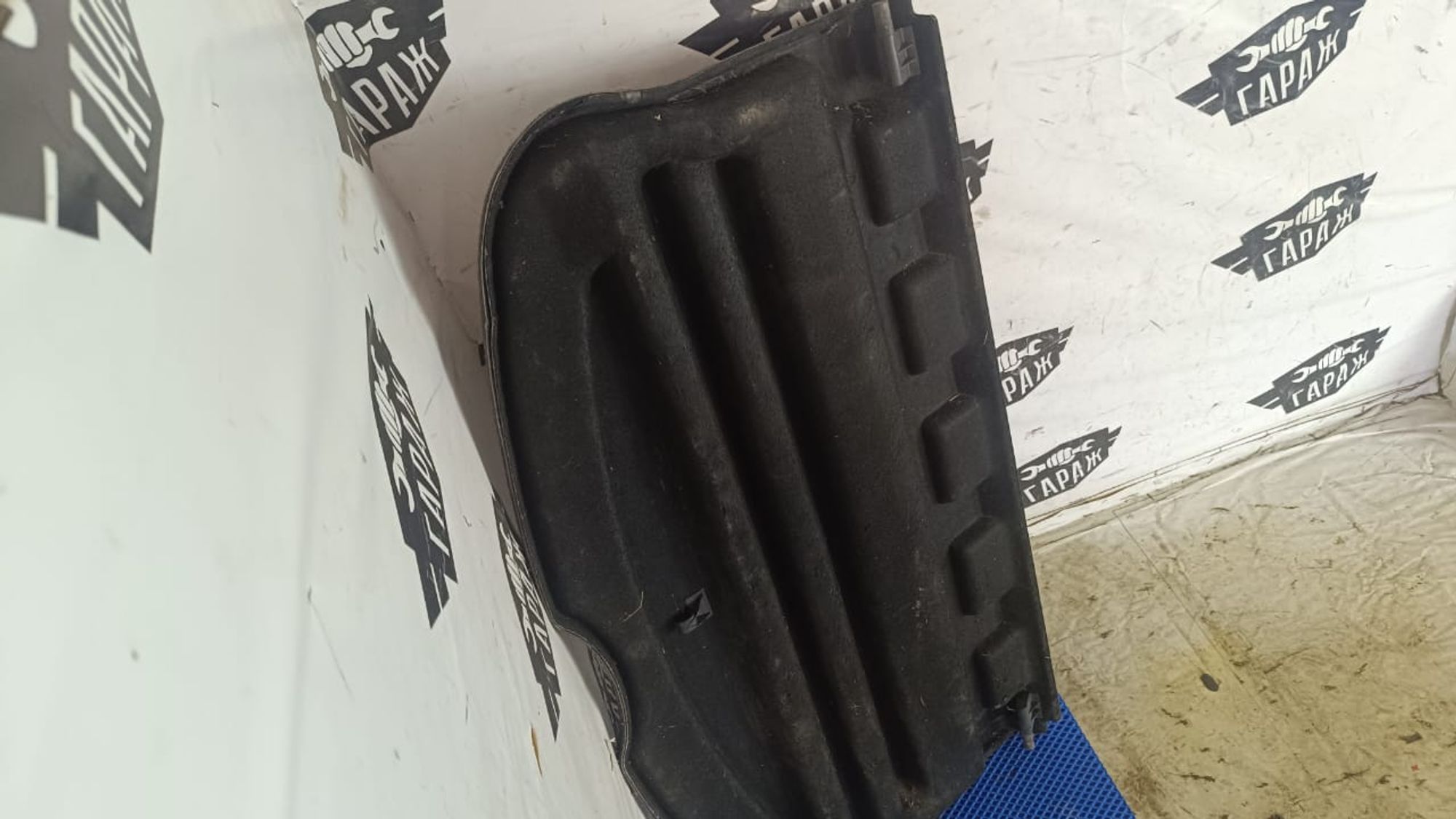 https://gcs.partsauto.market/rn-stockpro.appspot.com/thmbs/userImages/72ad5fba4727bffbc6ea9a8c61494201/part/76088b0c-c21d-467b-98bd-ff7ea5786780_1746952429919.jpg