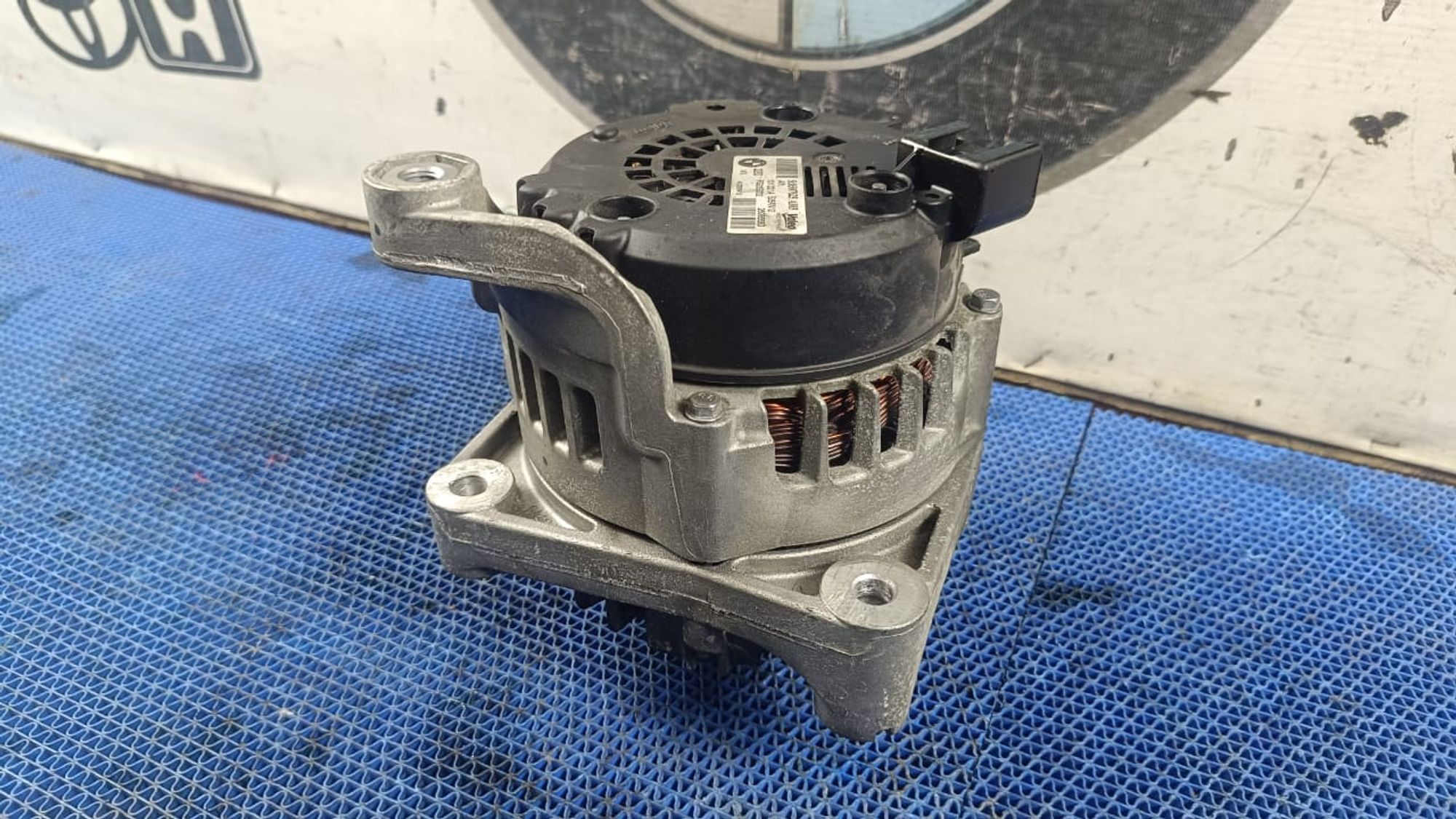 https://gcs.partsauto.market/rn-stockpro.appspot.com/thmbs/userImages/72ad5fba4727bffbc6ea9a8c61494201/part/76d904dd-253d-45ec-addc-e0564c1232e3_1747233480797.jpg
