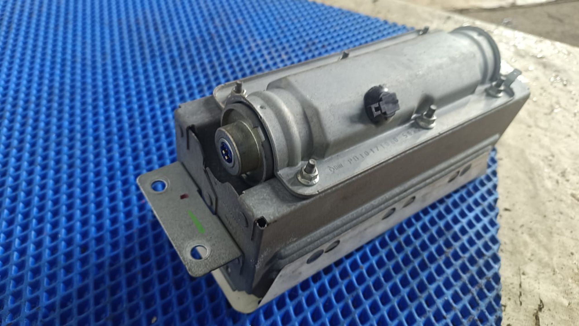 https://gcs.partsauto.market/rn-stockpro.appspot.com/thmbs/userImages/72ad5fba4727bffbc6ea9a8c61494201/part/7b51728b-83ef-41e2-bd43-1aa7937fe3ce_1744463239938.jpg