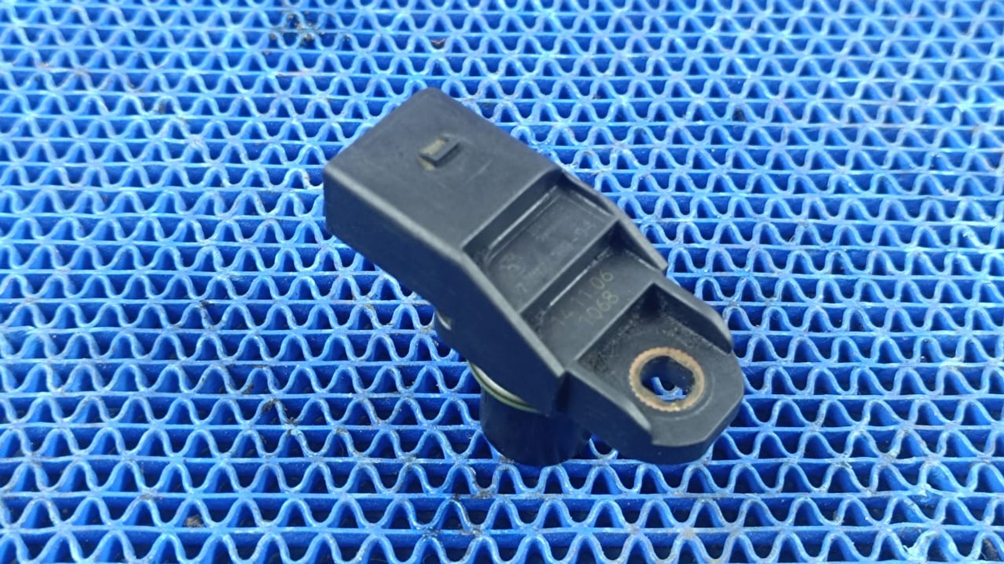 https://gcs.partsauto.market/rn-stockpro.appspot.com/thmbs/userImages/72ad5fba4727bffbc6ea9a8c61494201/part/7cdb065d-b0b4-462e-b2aa-ad90d7662e84_1736746735093.jpg