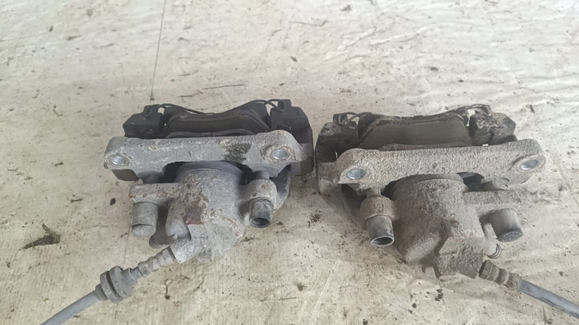https://gcs.partsauto.market/rn-stockpro.appspot.com/thmbs/userImages/72ad5fba4727bffbc6ea9a8c61494201/part/7da6debd-f81e-4d4f-beb6-6125e78533eb_1742996091026.jpg