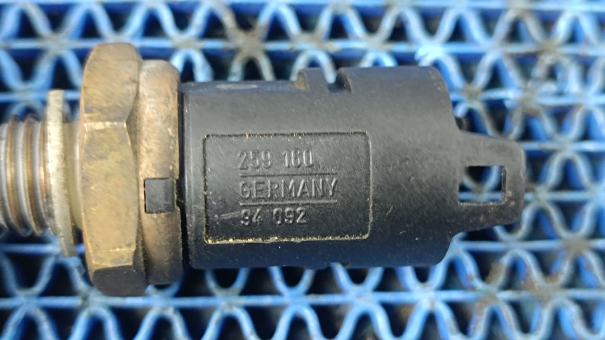 https://gcs.partsauto.market/rn-stockpro.appspot.com/thmbs/userImages/72ad5fba4727bffbc6ea9a8c61494201/part/832fa22c-76b4-44ce-b5a8-1c0365158bae_1733486732798.jpg