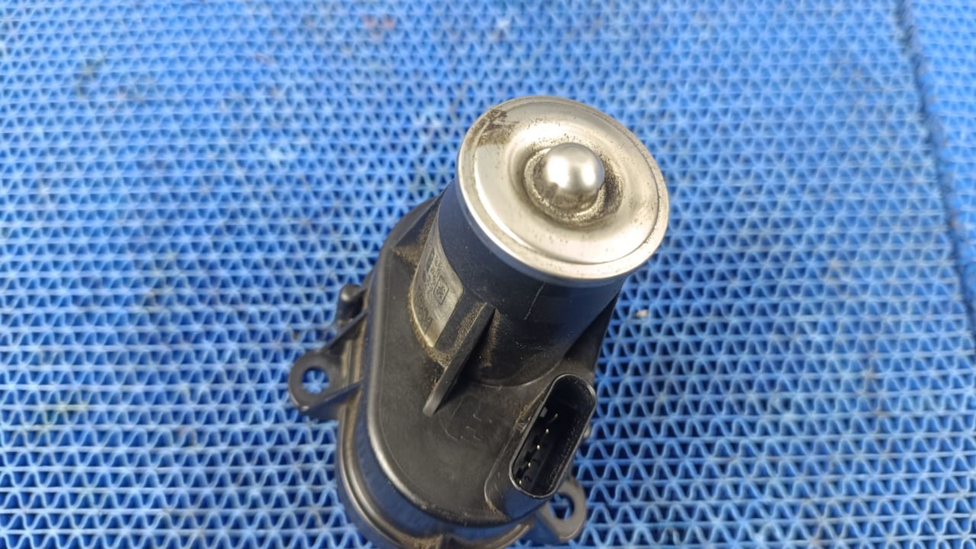 https://gcs.partsauto.market/rn-stockpro.appspot.com/thmbs/userImages/72ad5fba4727bffbc6ea9a8c61494201/part/87097d8a-768d-41c4-8a69-241098537415_1736764902968.jpg